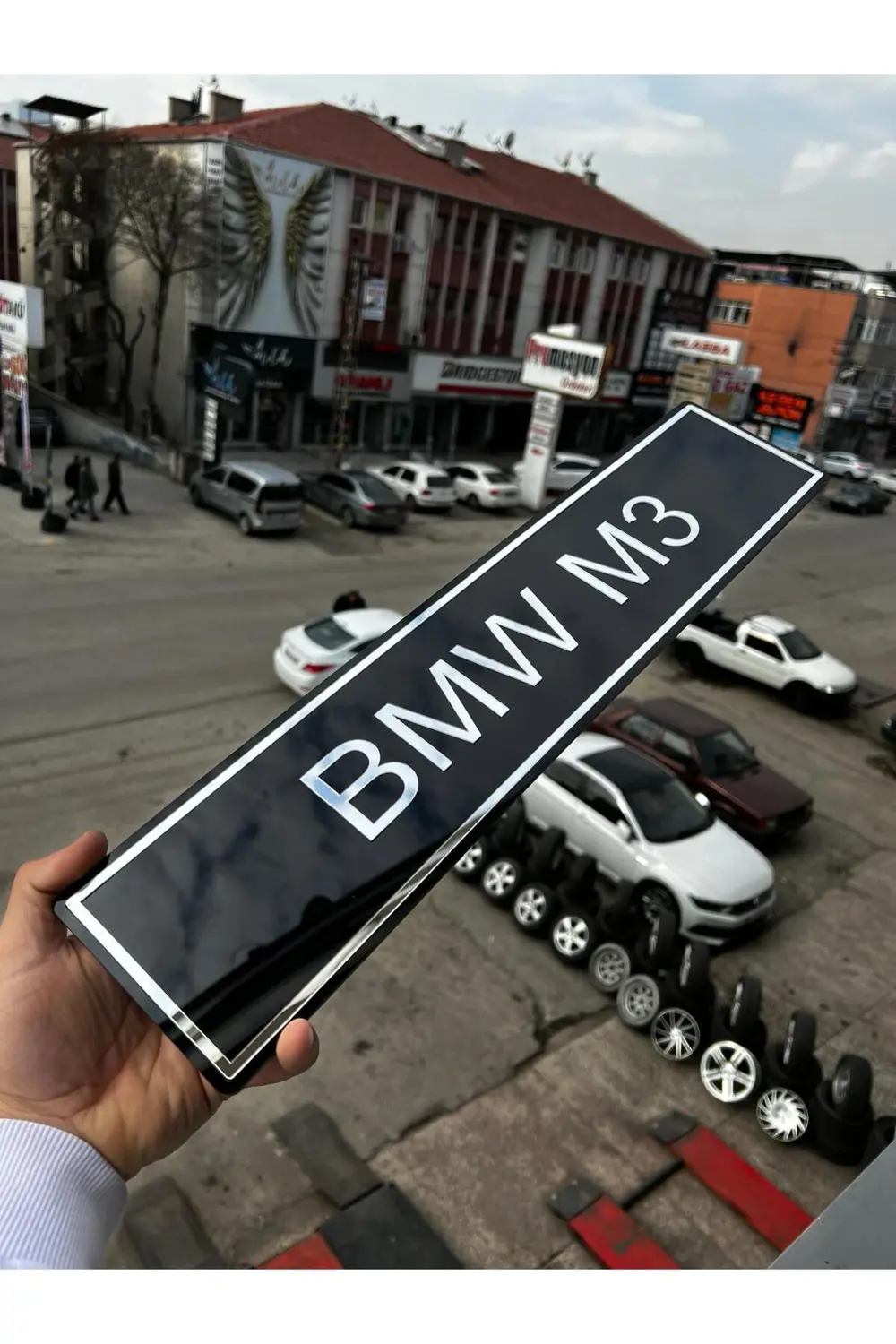 BMW M3 Yazılı Dekor Plakalık