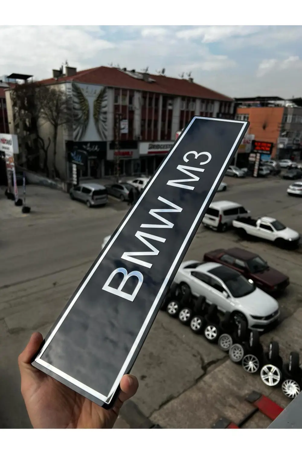 BMW M3 Yazılı Dekor Plakalık