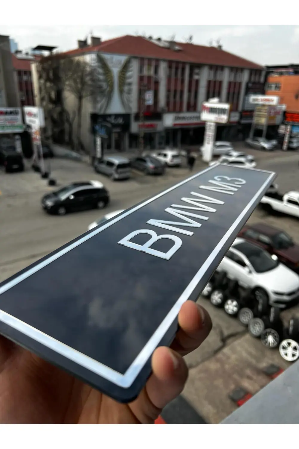 BMW M3 Yazılı Dekor Plakalık