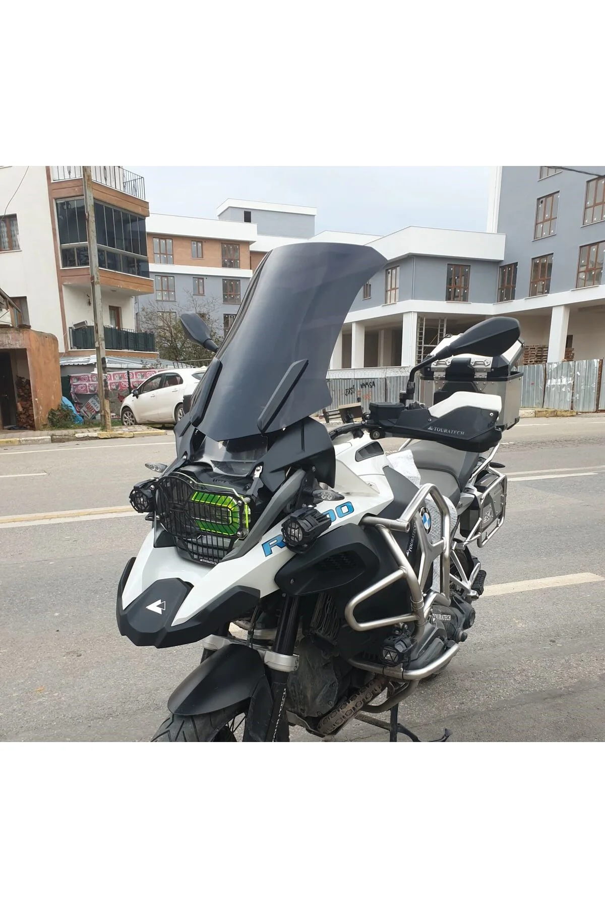 Bmw R 1250 GS Ön Cam 2013-2026 Model 52cm Siyah Renkli 4mm