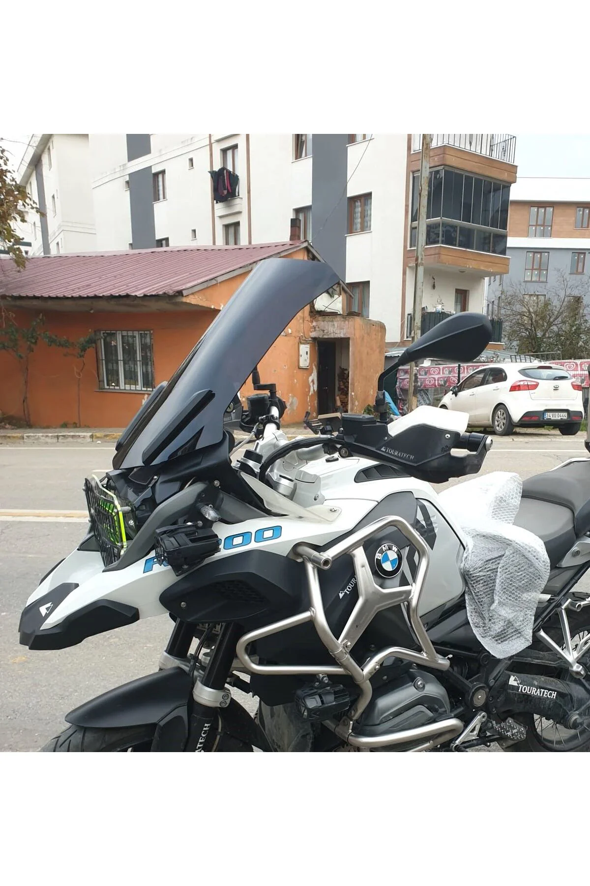 Bmw R 1250 GS Ön Cam 2013-2026 Model 52cm Siyah Renkli 4mm