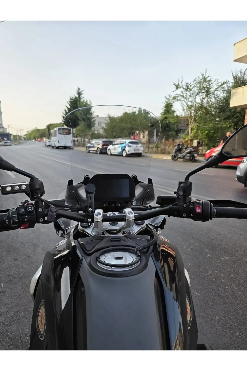 Bmw R 1300 GS Ön Cam 2023-2025 Model 48cm Şeffaf Renkli 4mm