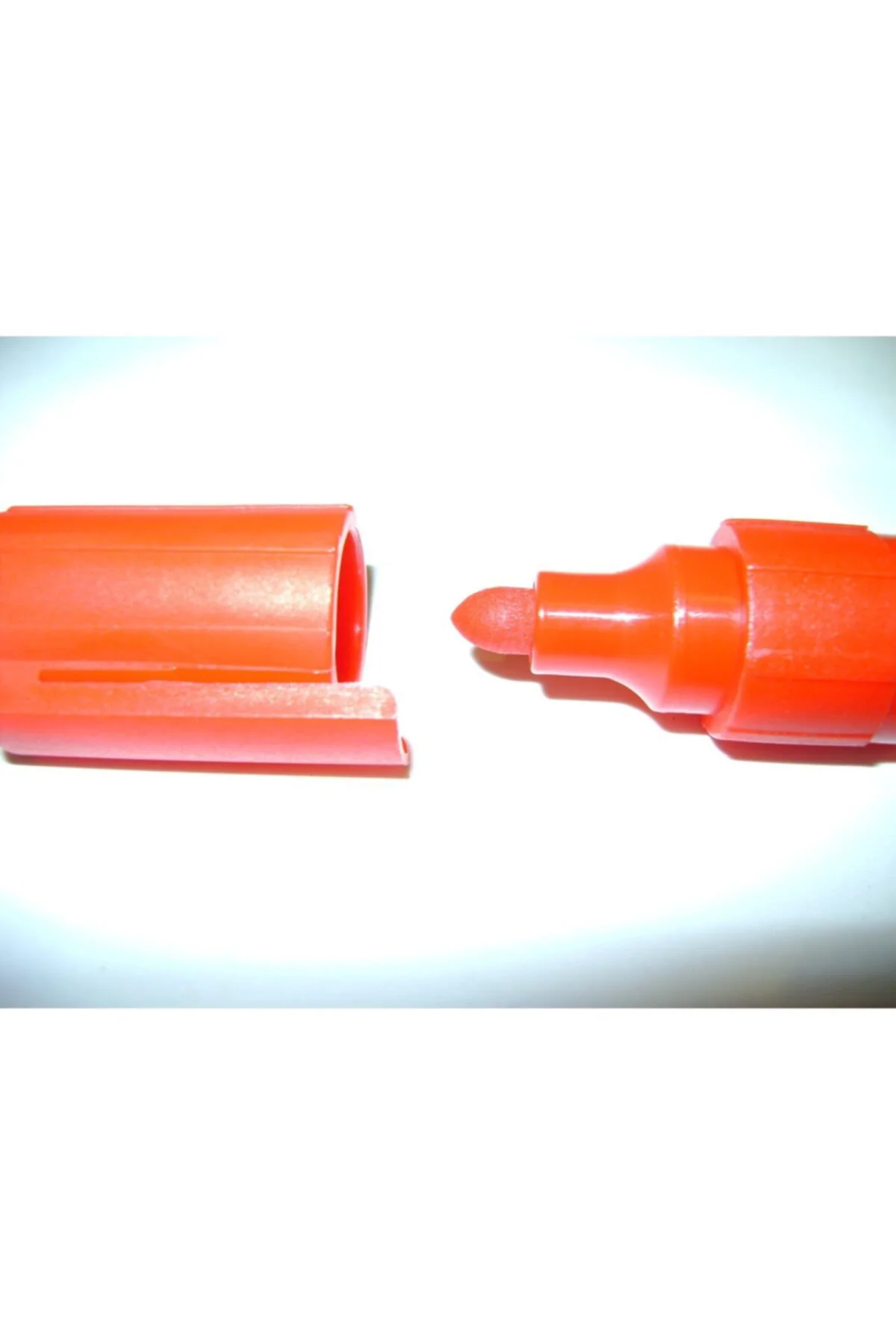 Board Marker Kırmızı 3mm Yuvarlak Uç Doldurulabilir