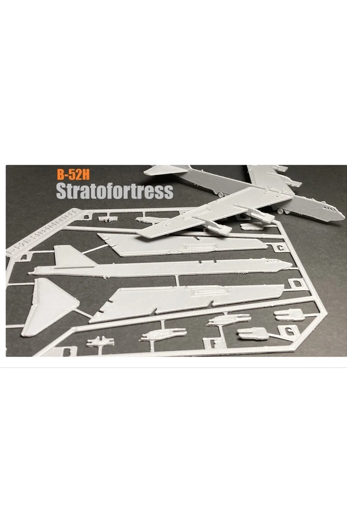 Boeing B-52 Stratofortress Maket Uçak Kartı