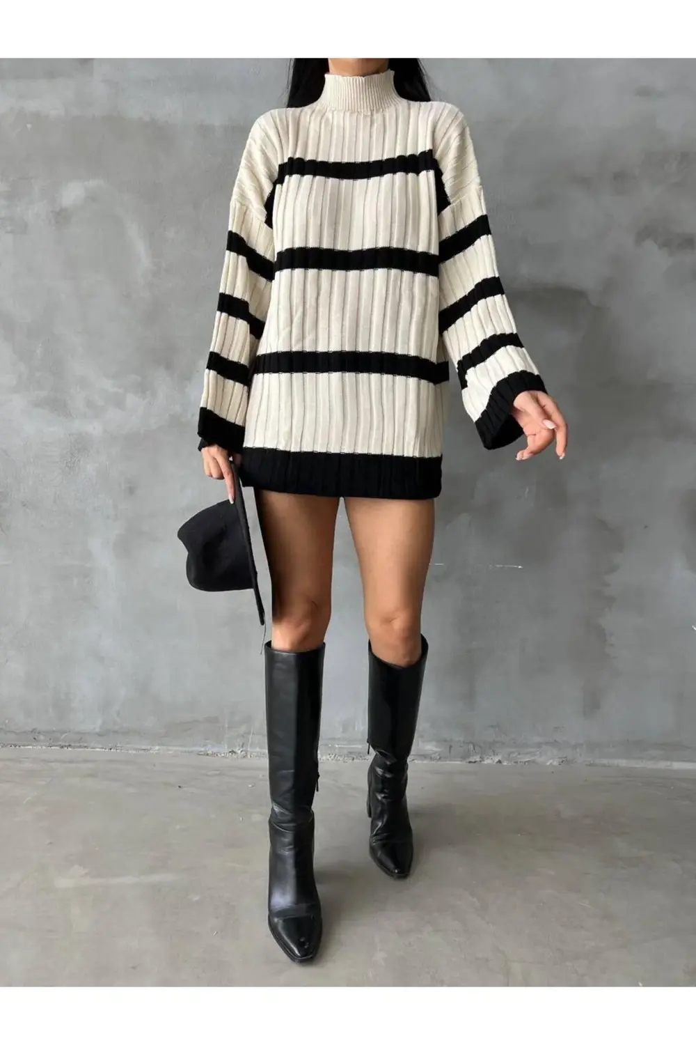 BOĞAZLI-ÇİZGİLİ KADIN TRİKO KAZAK