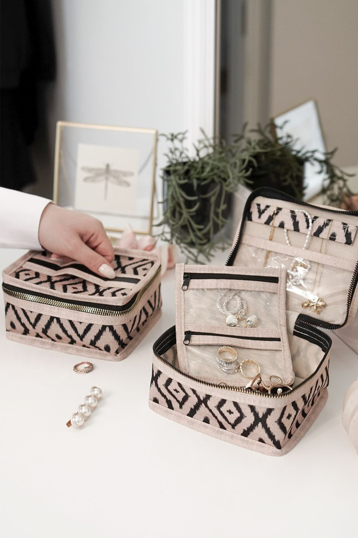 Pazar Kapısı Bohe Seyahat Takı Makyaj Çantası Düzenleyici Mini Çanta