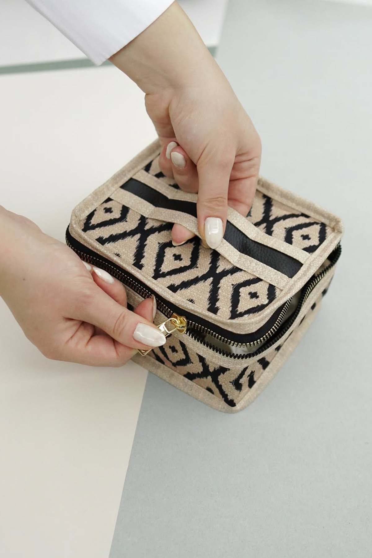 Pazar Kapısı Bohe Seyahat Takı Makyaj Çantası Düzenleyici Mini Çanta