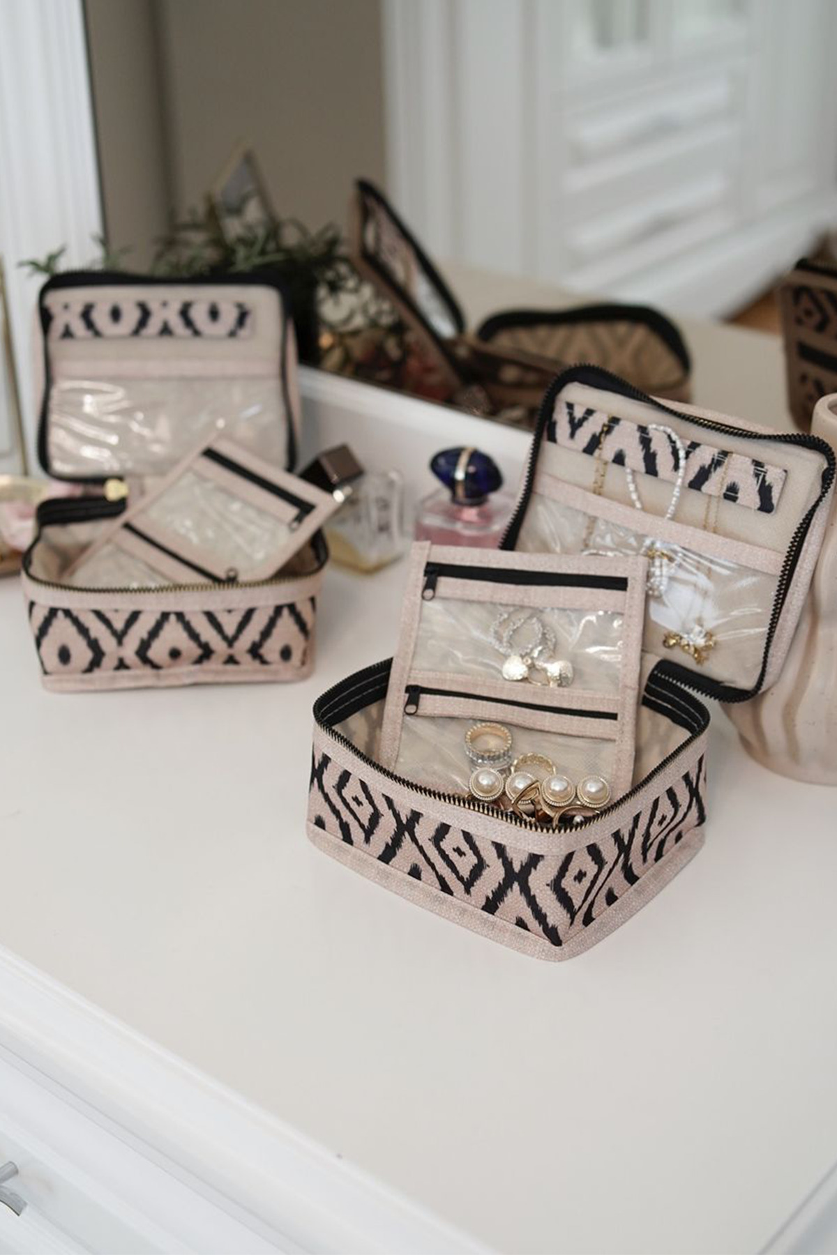 Pazar Kapısı Bohe Seyahat Takı Makyaj Çantası Düzenleyici Mini Çanta