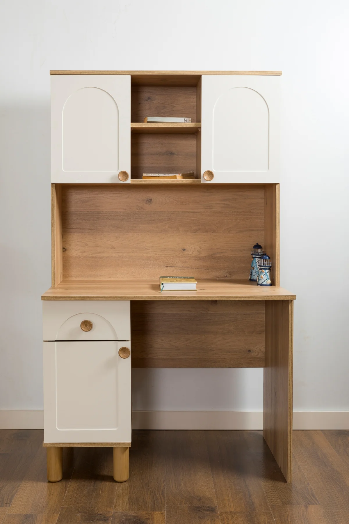 BOHEM ÇALIŞMA MASASI