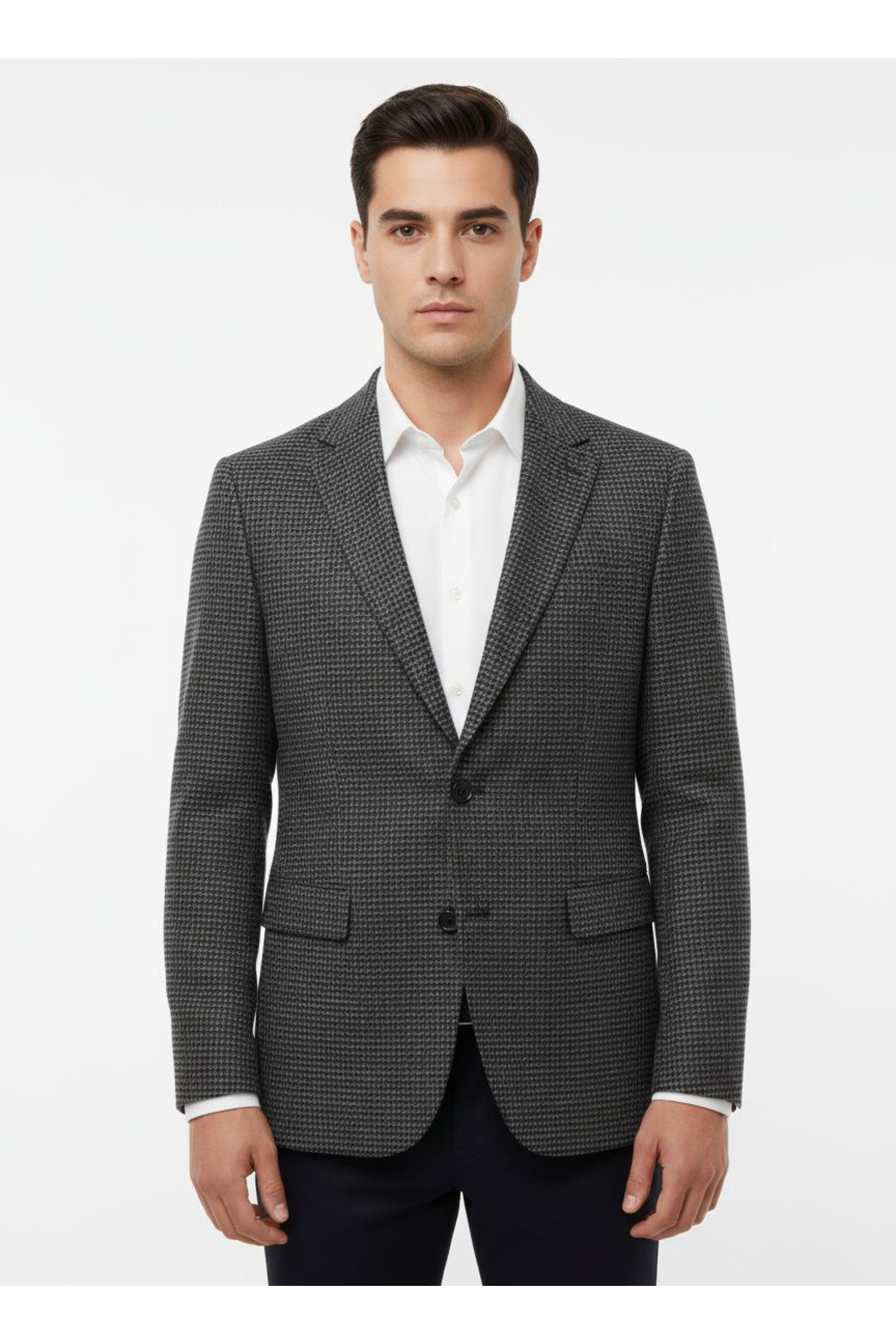 Bol Kesim Armürlü 6 Drop Desenli Siyah Tek Ceket Bol Kesim Armürlü 6 Drop Desenli Siyah Tek Ceket