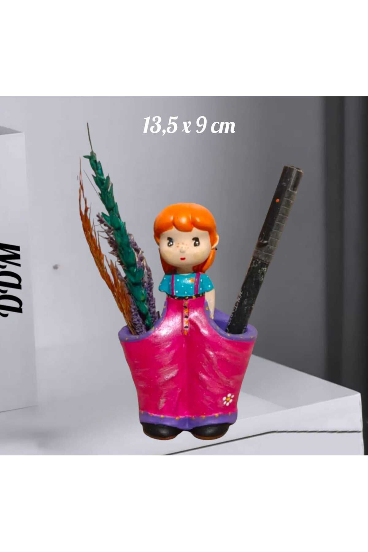 Bol Paça Çiftçi Kız Kalemlik & Saksı & Dekoratif Biblo