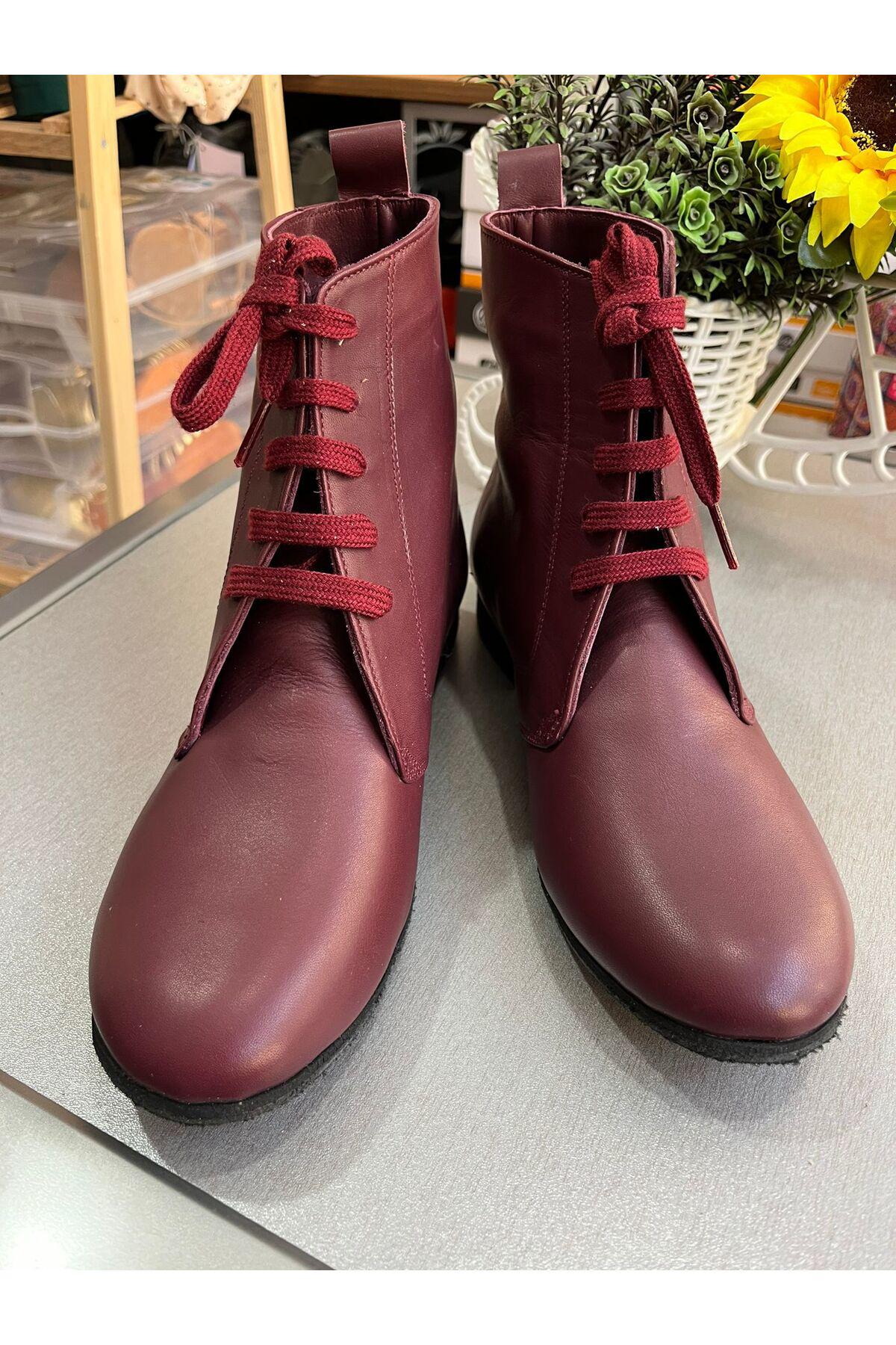 BORDO KADIN DANS BOTU