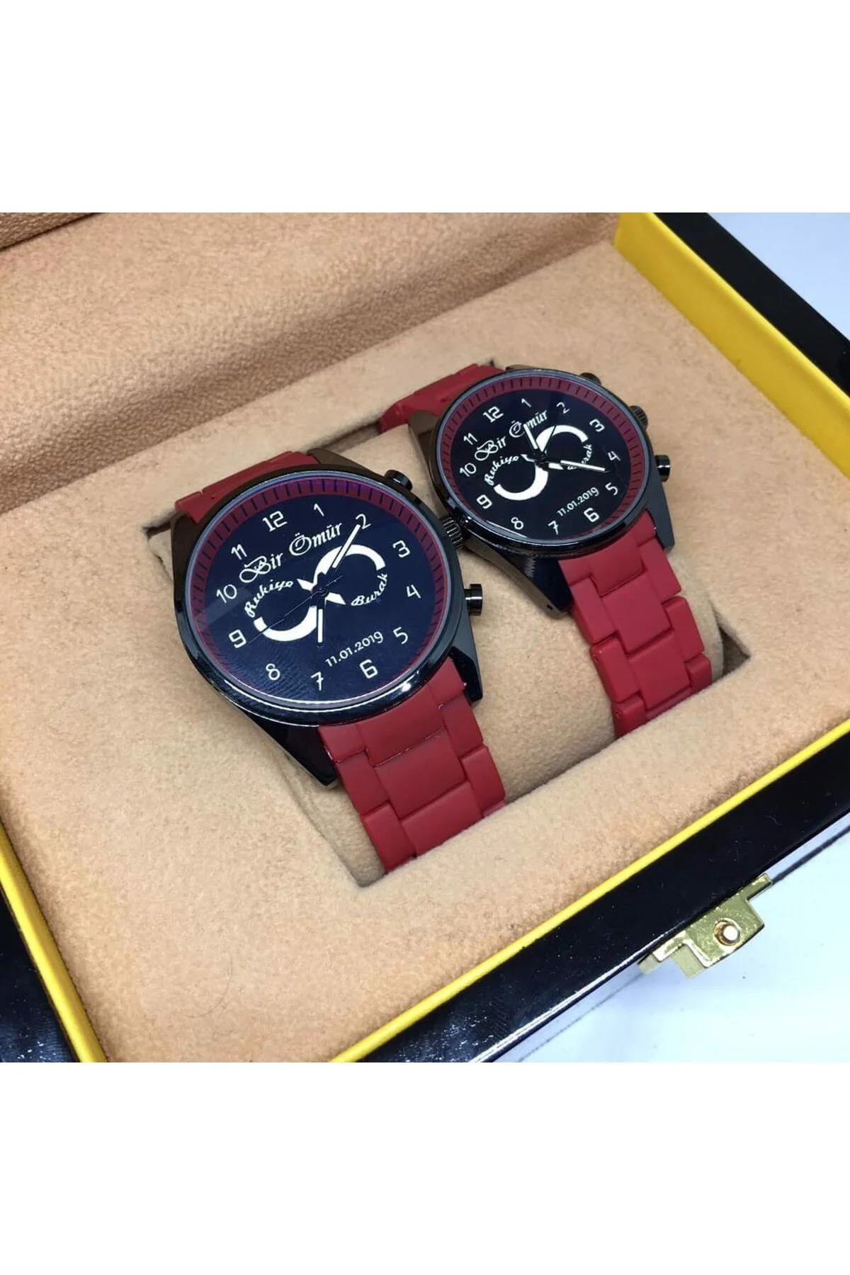 Bordo Renk Kişiye Özel Kol Saati Sevgiliye Doğum Günü Hediyesi Çi