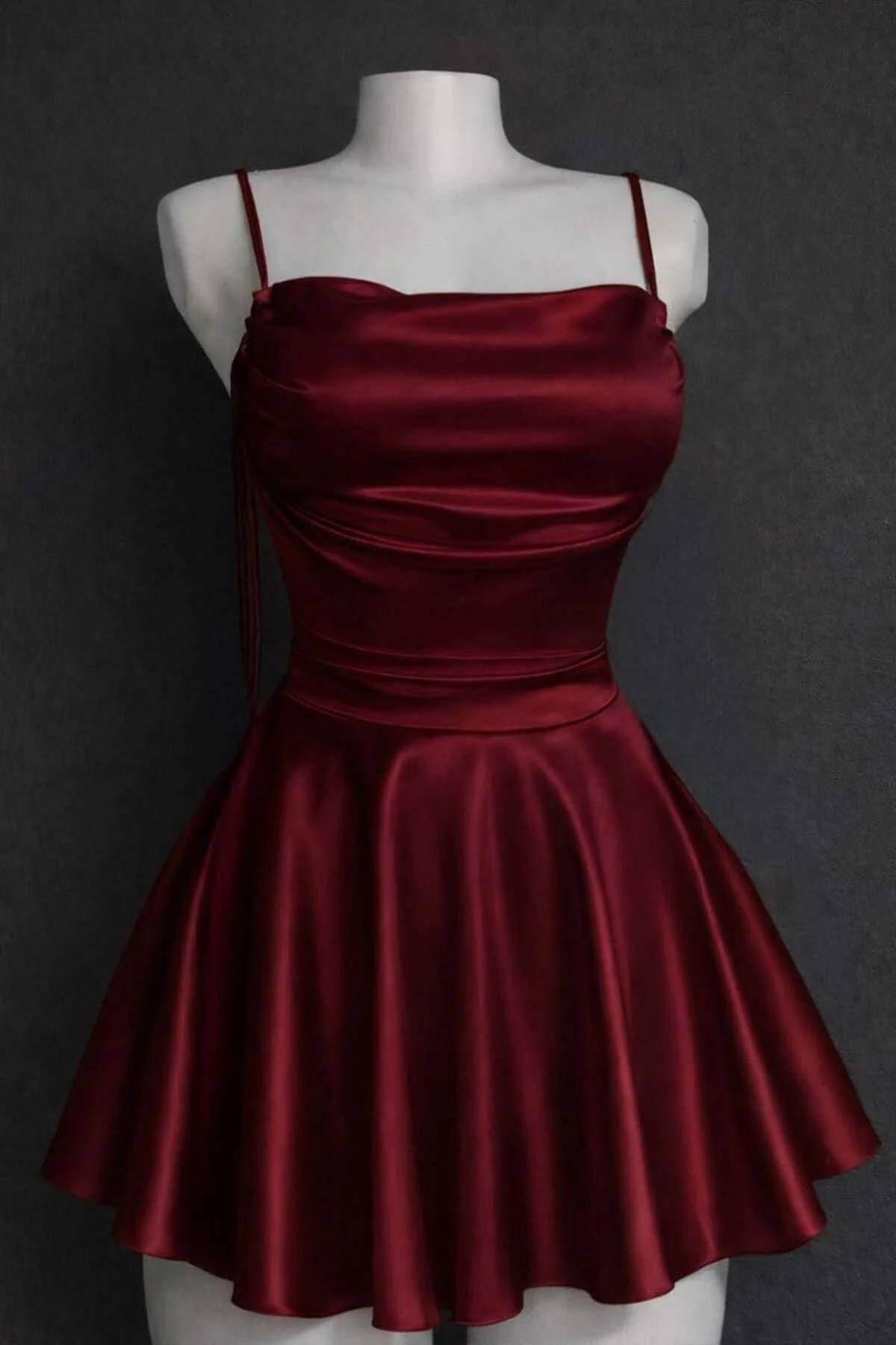 Bordo Saten Drape Detaylı İp Askılı Elbise Fiyatı, Yorumları ve Özellikleri