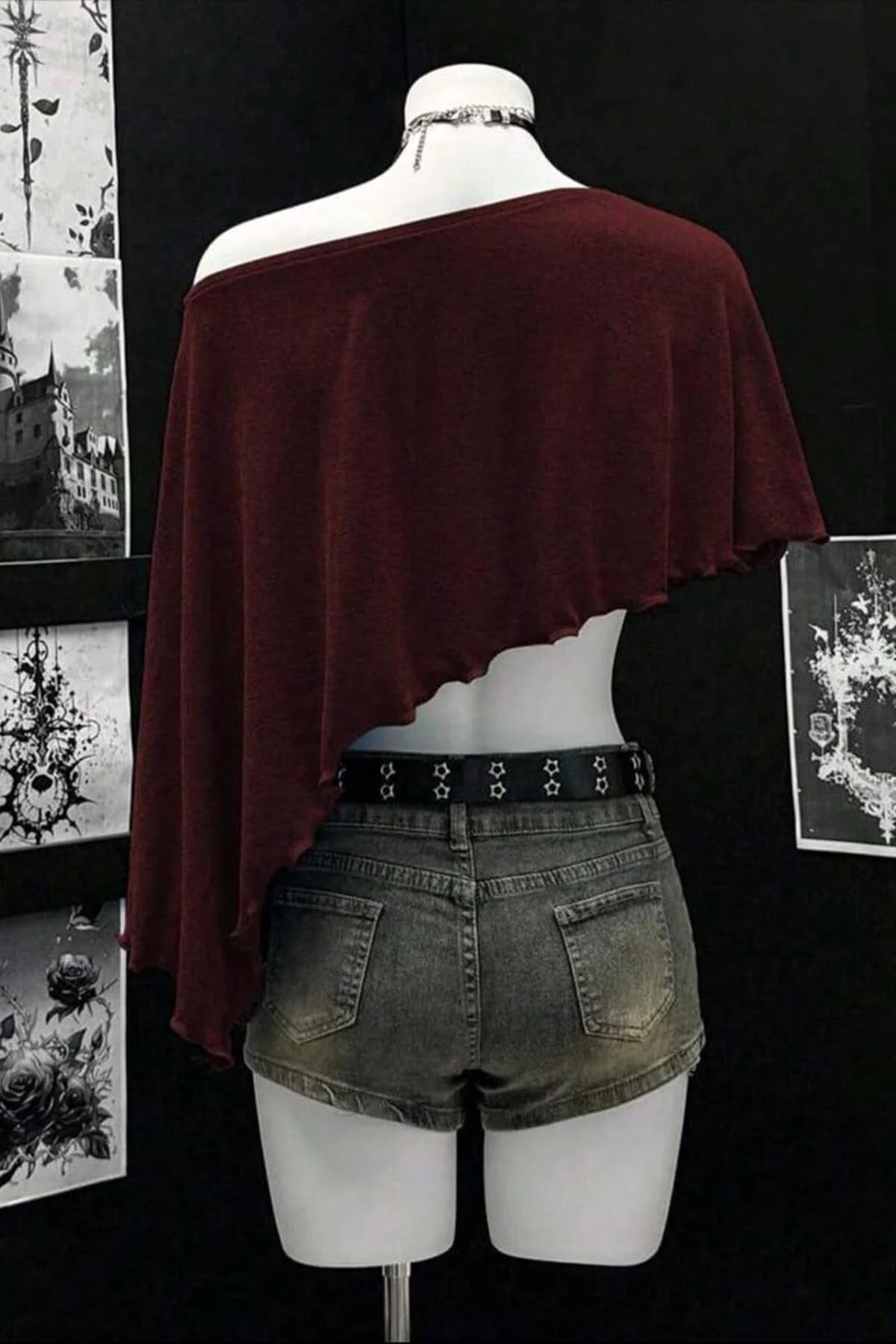 Bordo Yarasa Kol Asimetrik Büzgülü Y2K Kolsuz Bolero Bordo Yarasa Kol Asimetrik Büzgülü Y2K Kolsuz Bolero
