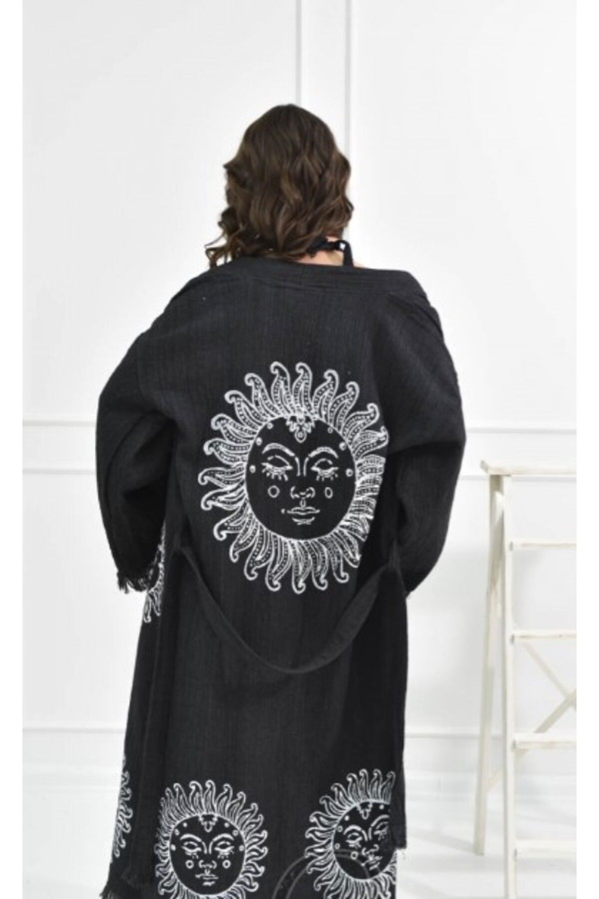 Bornoz ,plaj Kıyafeti,kimono , Kaftan ,sabahlık Siyah Kumaş Güneş Desen Baskılı