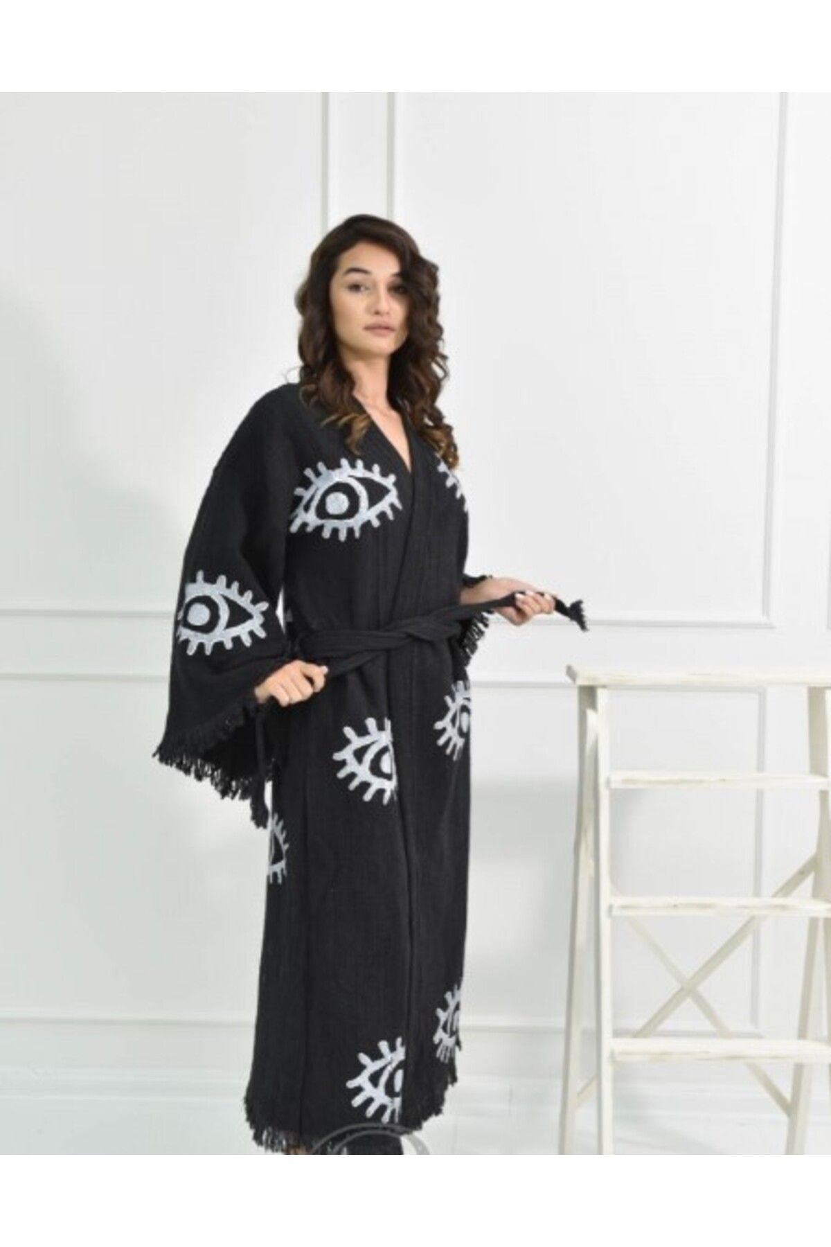 Bornoz ,plaj Kıyafeti,kimono , Kaftan ,sabahlık Siyah Kumaş Büyük Göz Desen Baskılı