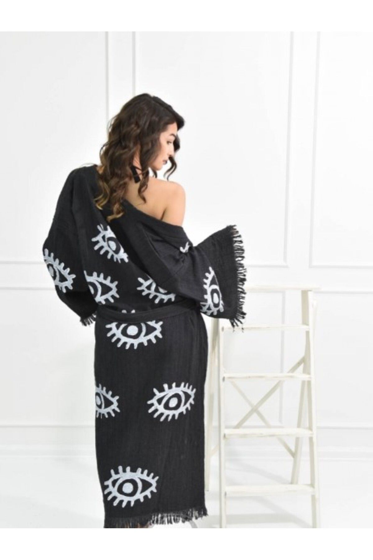 Bornoz ,plaj Kıyafeti,kimono , Kaftan ,sabahlık Siyah Kumaş Büyük Göz Desen Baskılı