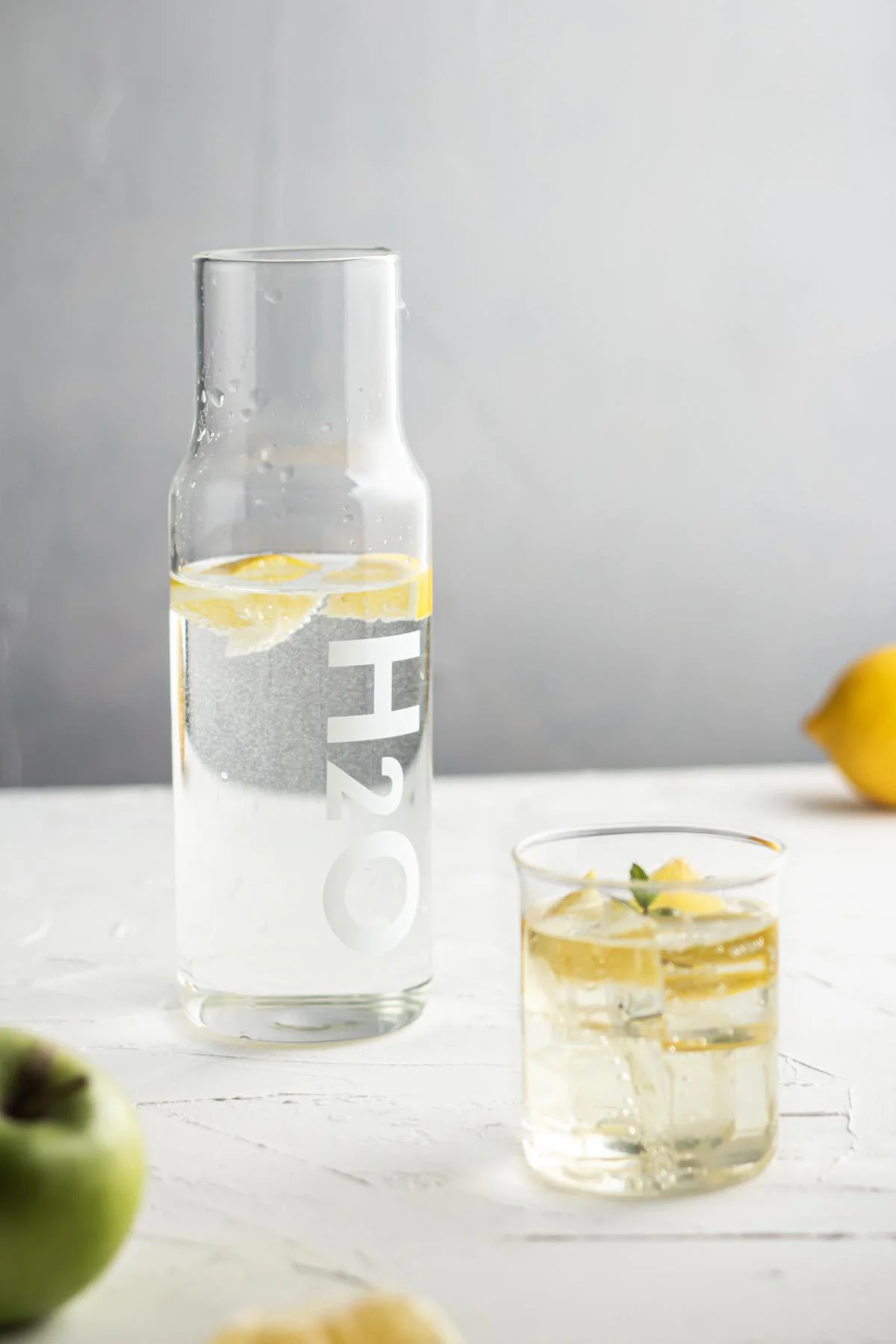 Borosilikat Cam Beyaz Başucu Sürahisi &amp; Cam Sürahi * 600 ml