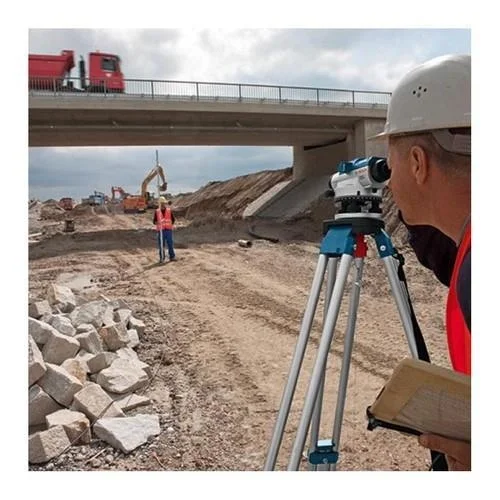 Bosch GOL 32 D+BT 160+GR 500 Mira Ölçüm Cihazı - Görsel 2