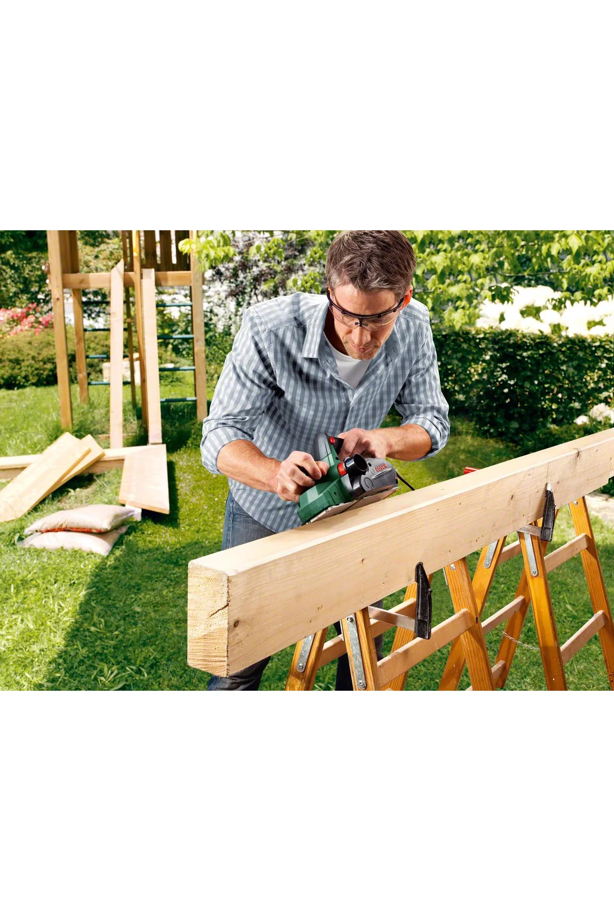 Bosch PHO 2000 82 mm Planya Makinası 680 Watt Bosch PHO 2000 82 mm Planya Makinası 680 Watt
