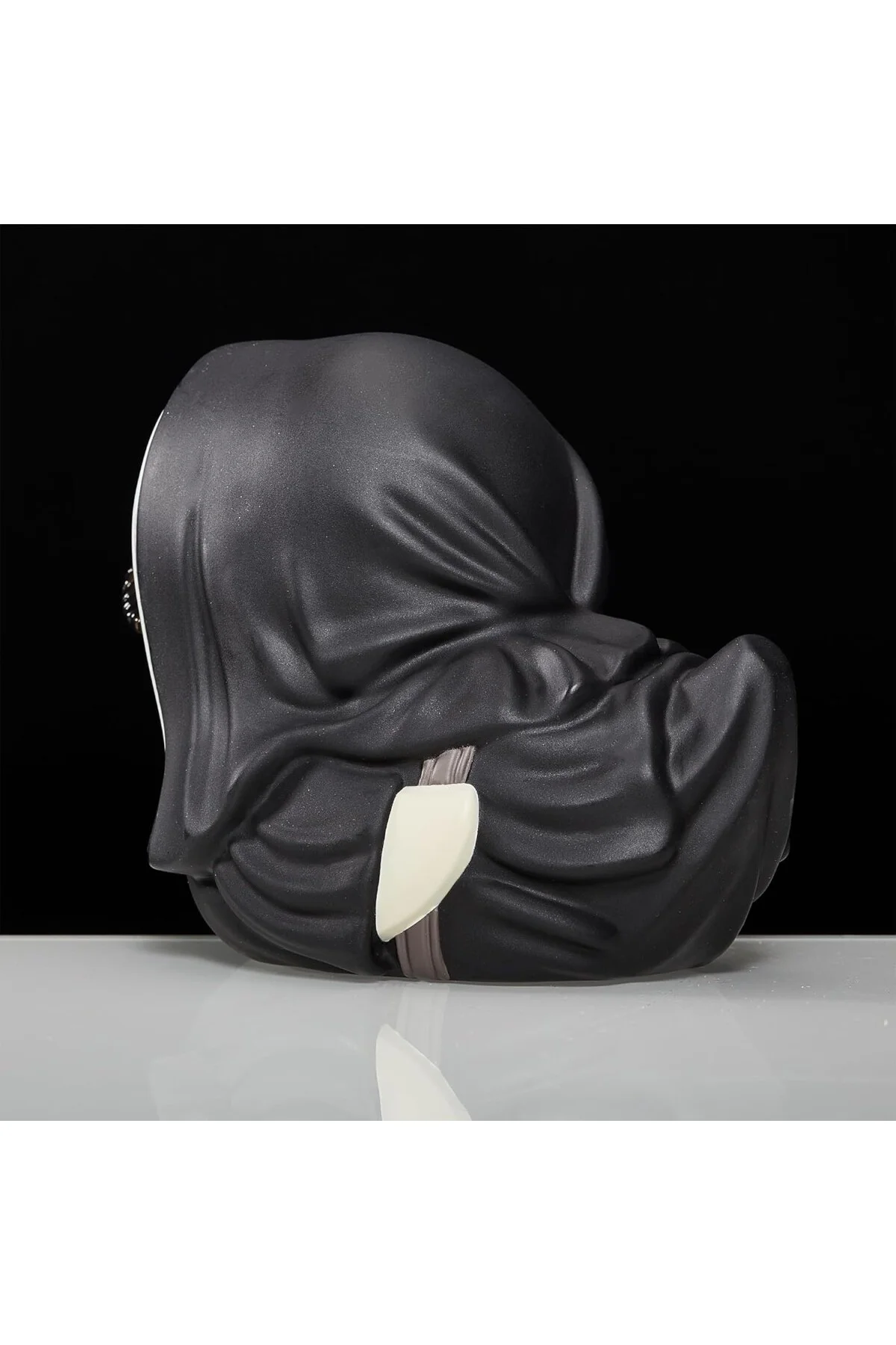 Boxed Edition: Horror - The Nun Cosplaying Rubber Duck Vinil Figür