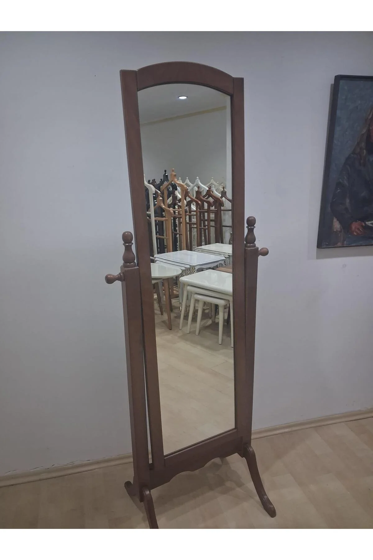 Boy Ayna 14002 Ahşap Parlak CEVİZ Lake Boya Natüre Klasik Mobilya MDF El Yapı Boy Ayna 14002 Ahşap Parlak CEVİZ Lake Boya Natüre Klasik Mobilya MDF El Yapı - Görsel 4