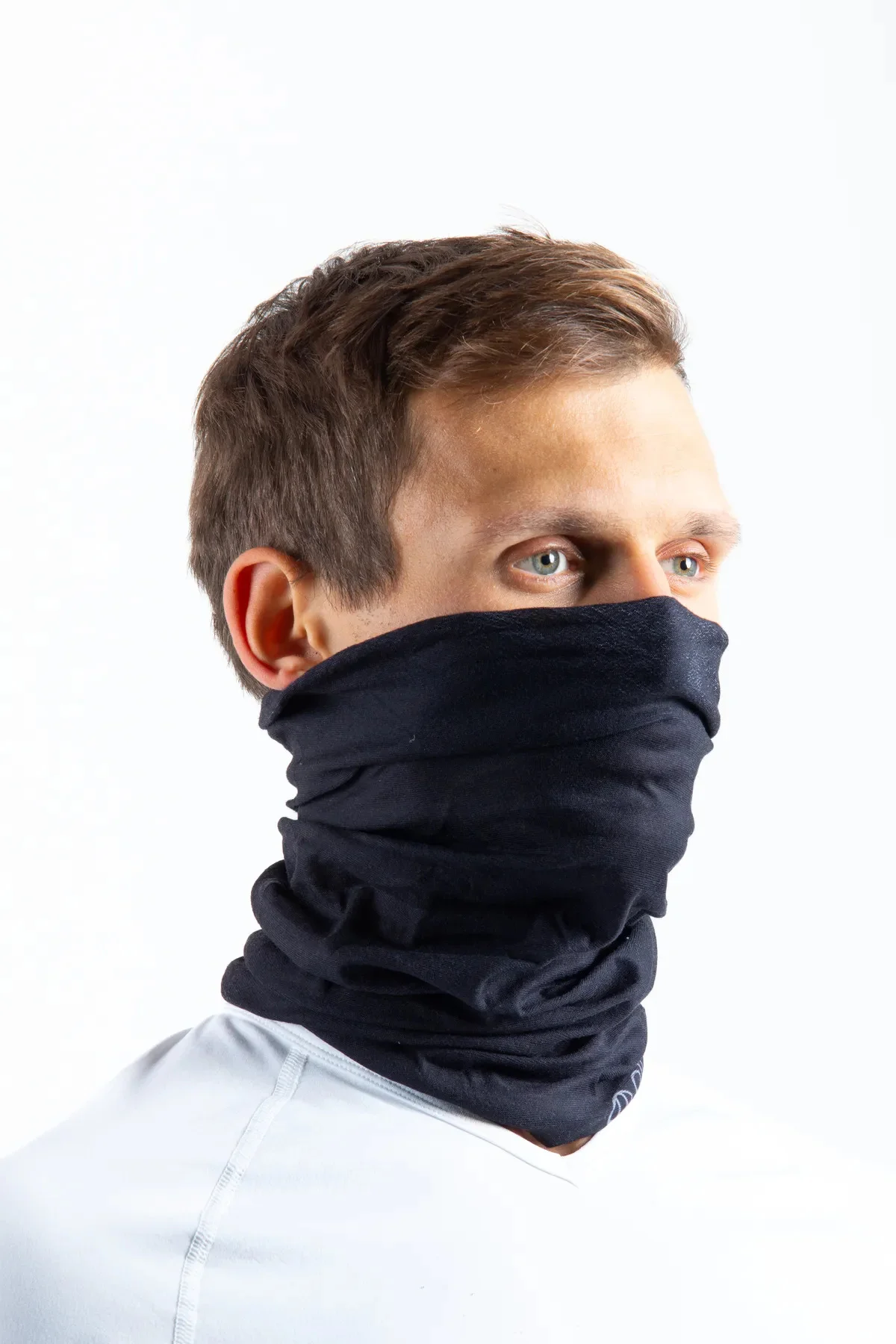 Boynu Tam Saran Nem Emici Yıpranmaz Dört Mevsim Kullanılabilir Mi