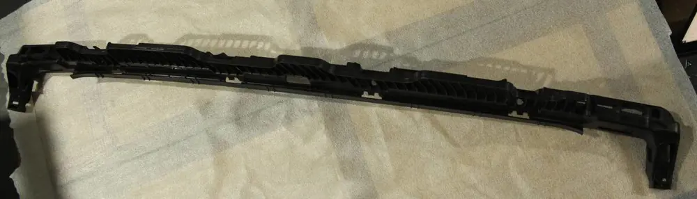 Braket - Arka Tampon (VW Orjinal)(5G6807863A)(VW Golf 7)