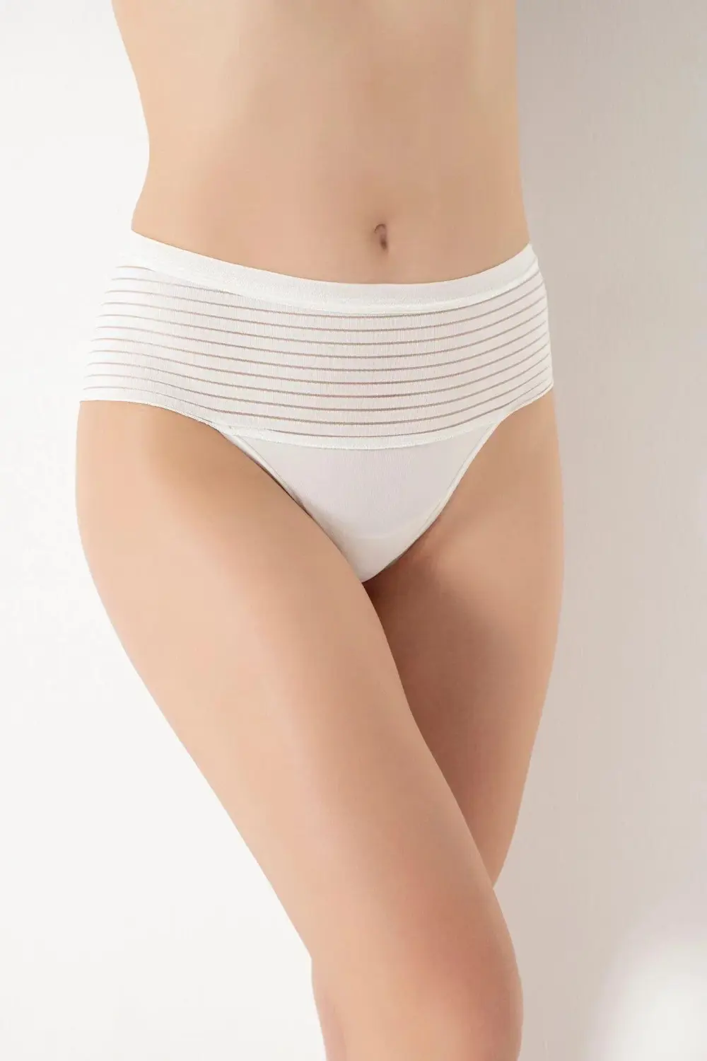 Brazilian Külot Kadın 946