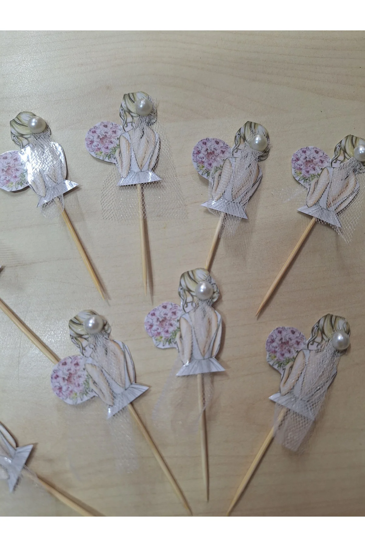 Bride Team, Bride Tobe bekarlığa Veda Partisi Temalı Kürdan Pasta