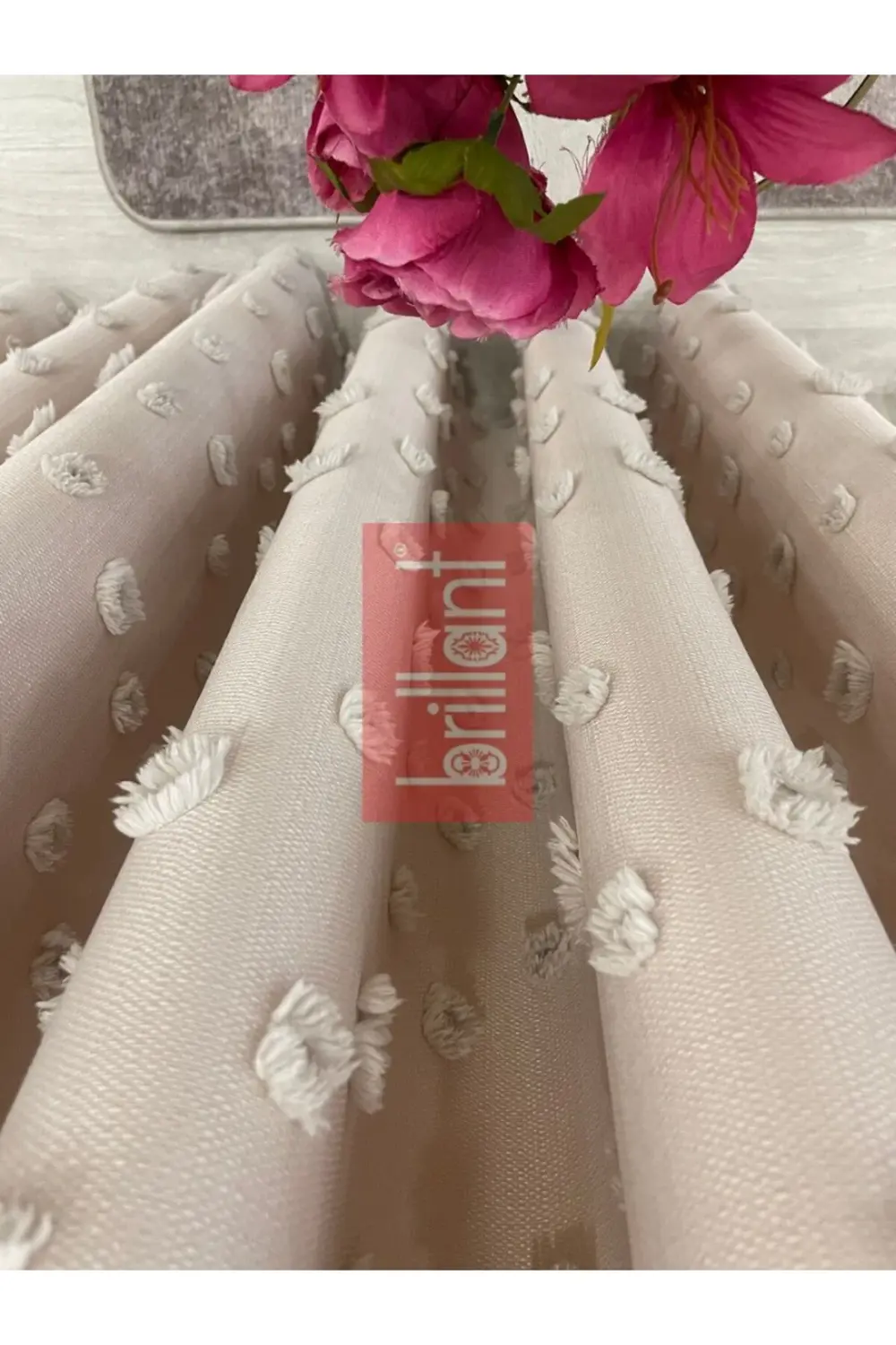 Brillant PufyCarla Keten Ponponlu Modern Yüksek Kaliteli Fon Perd