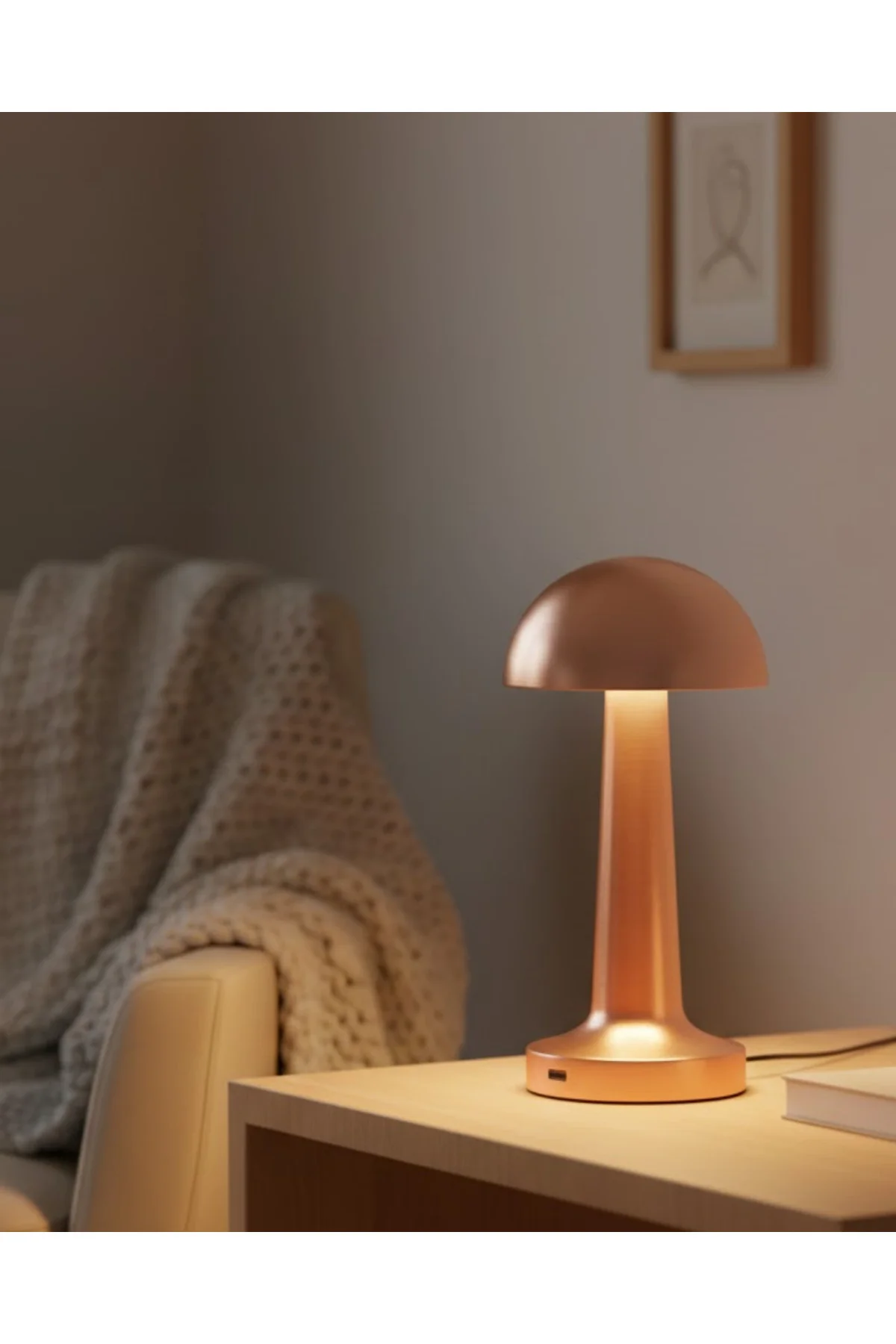Bronz Dokunmatik Masa Lambası 3 Renk LED Şarjlı Kablosuz USB Çıkı