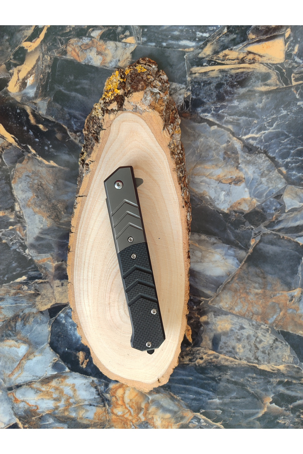 Browning A02 Çakı – 22,5 cm Siyah Metal Saplı