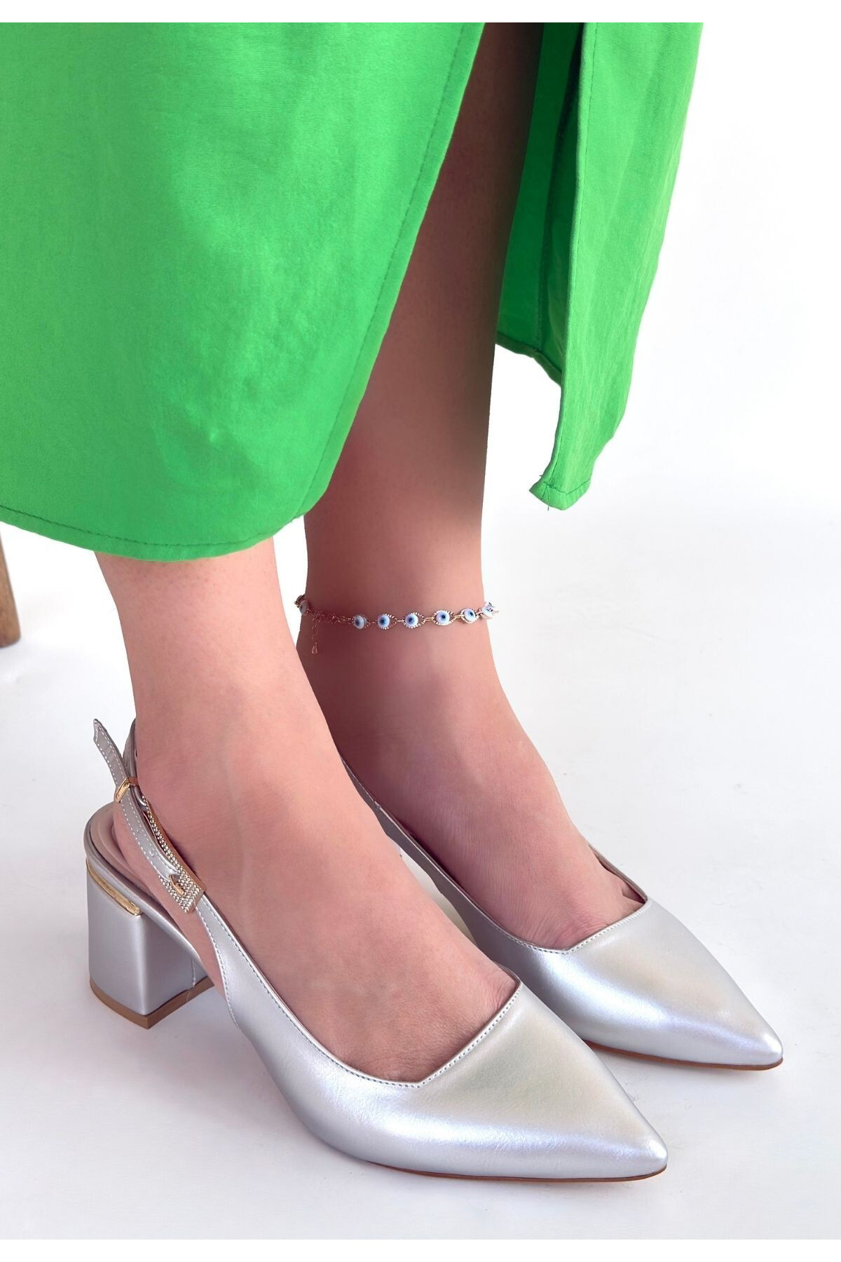 Buant Gümüş Cilt Topuklu Ayakkabı - Lisinya