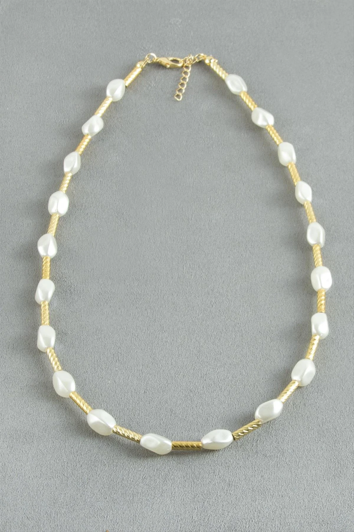 BUĞZ Oval Metal İnci Kolye