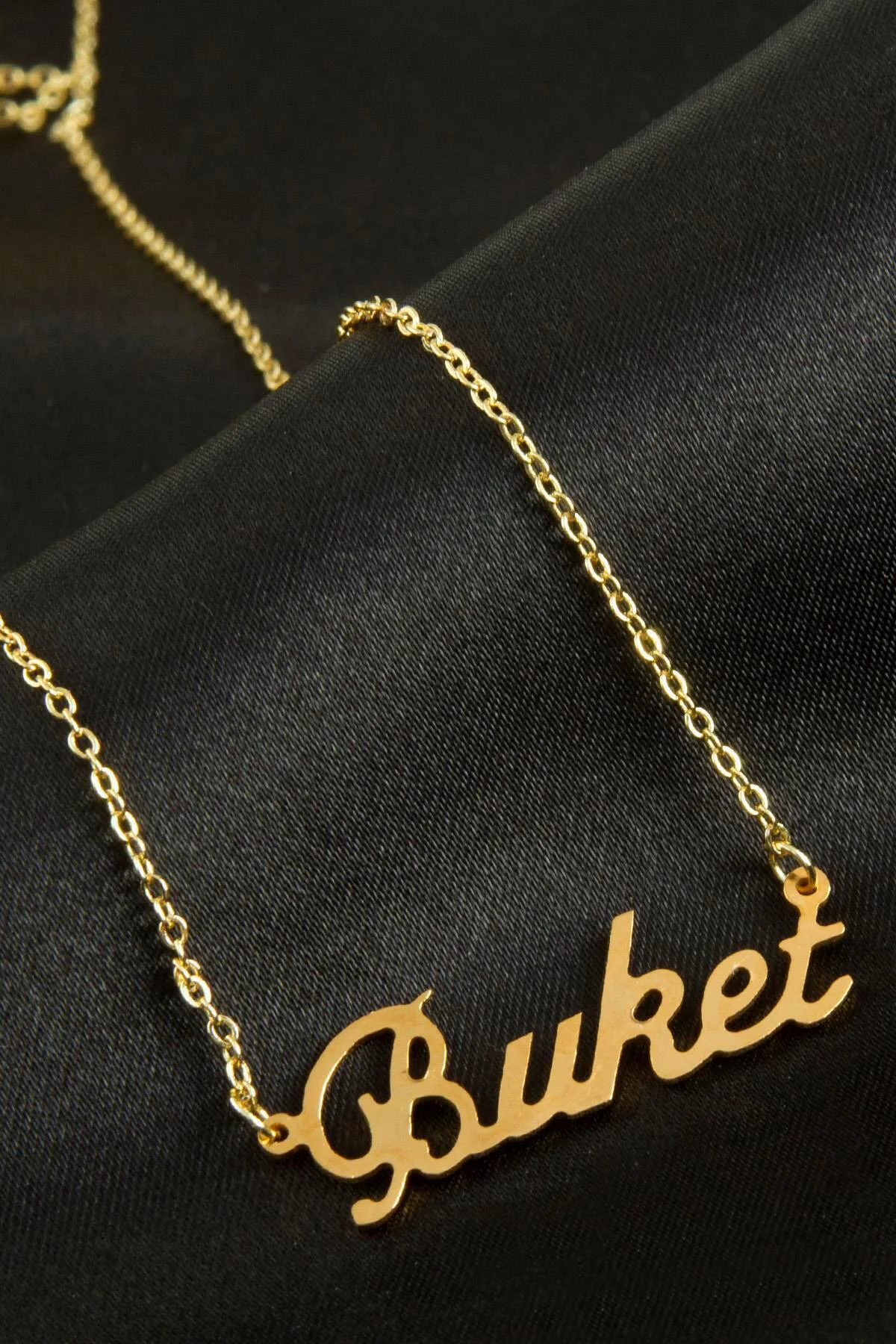 Buket isimli kolye (Kişiye Özel)
