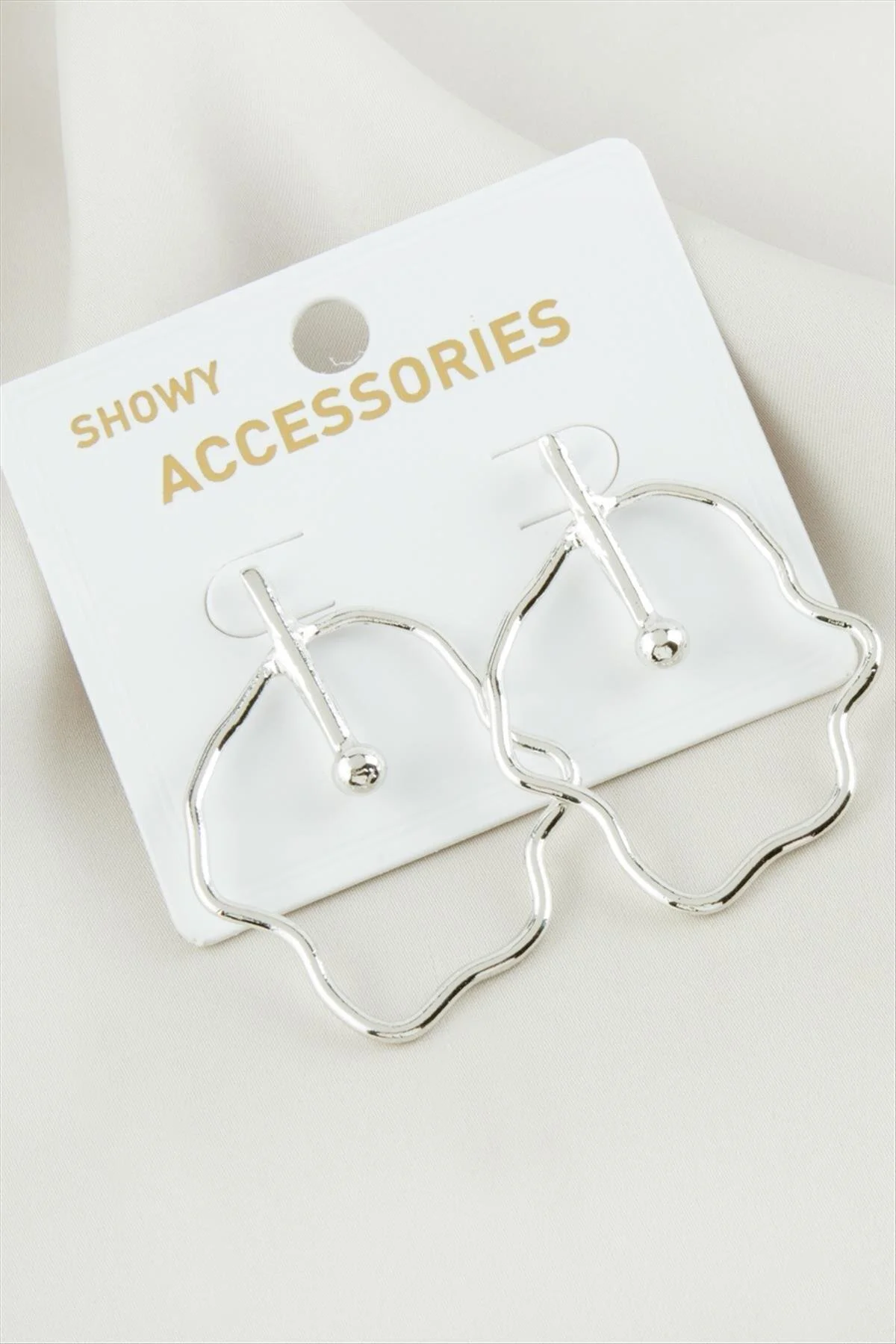 Bulut İnci Metal Küpe