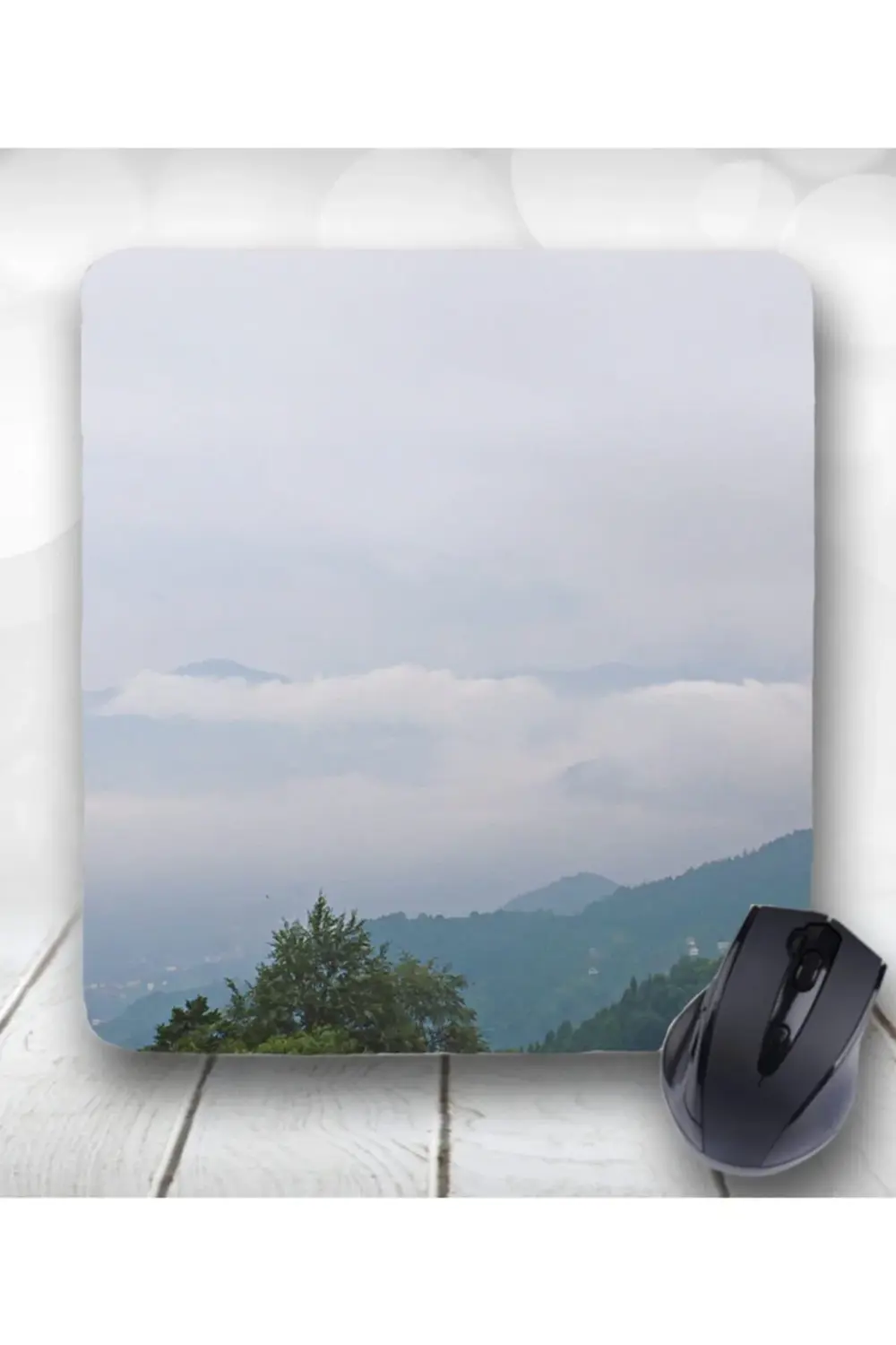 Bulutlu Manzara Tasarımlı Kare Mouse Pad