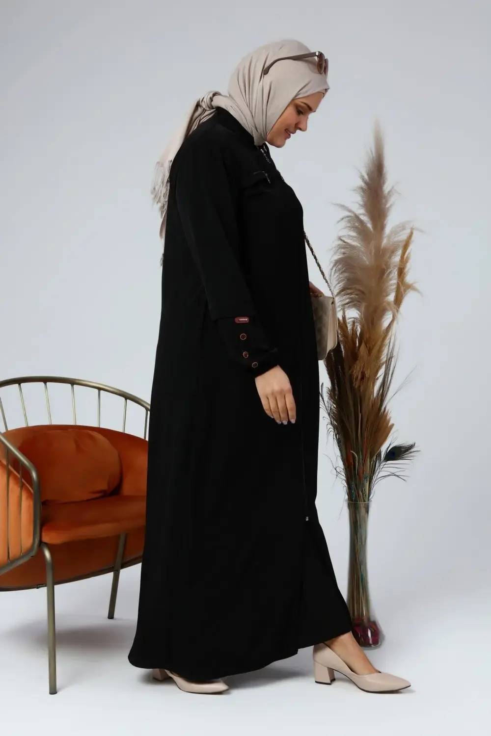 Buyuk Beden Giyim Kadin Tesettur Uzun Ferace Kolları Düğme Detayl