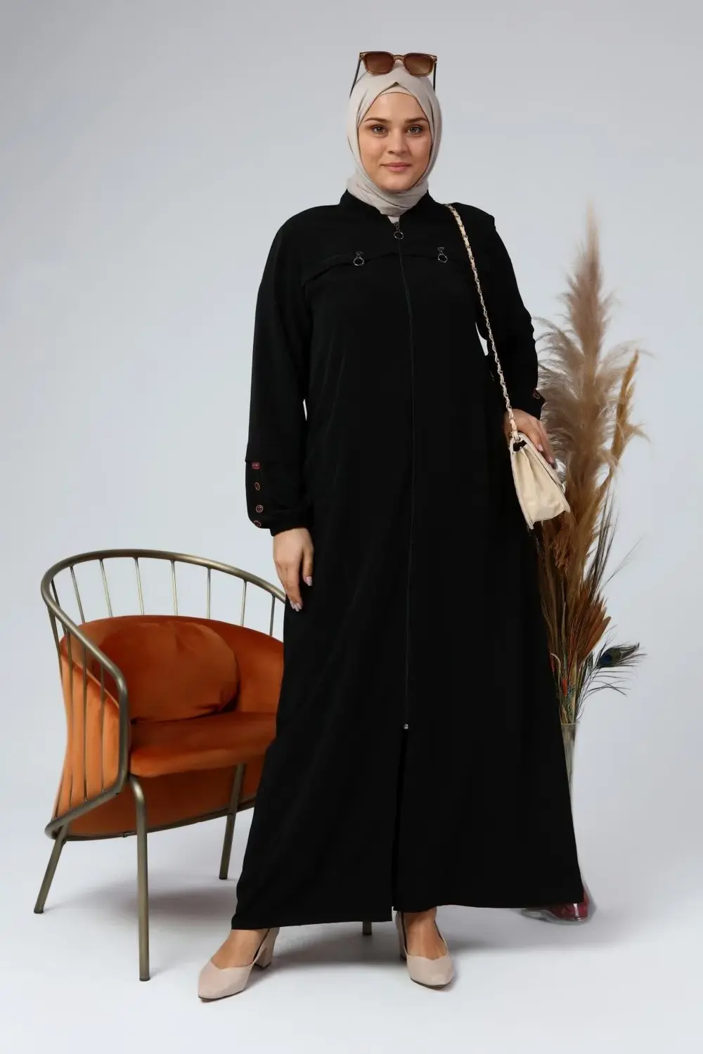 Buyuk Beden Giyim Kadin Tesettur Uzun Ferace Kolları Düğme Detayl