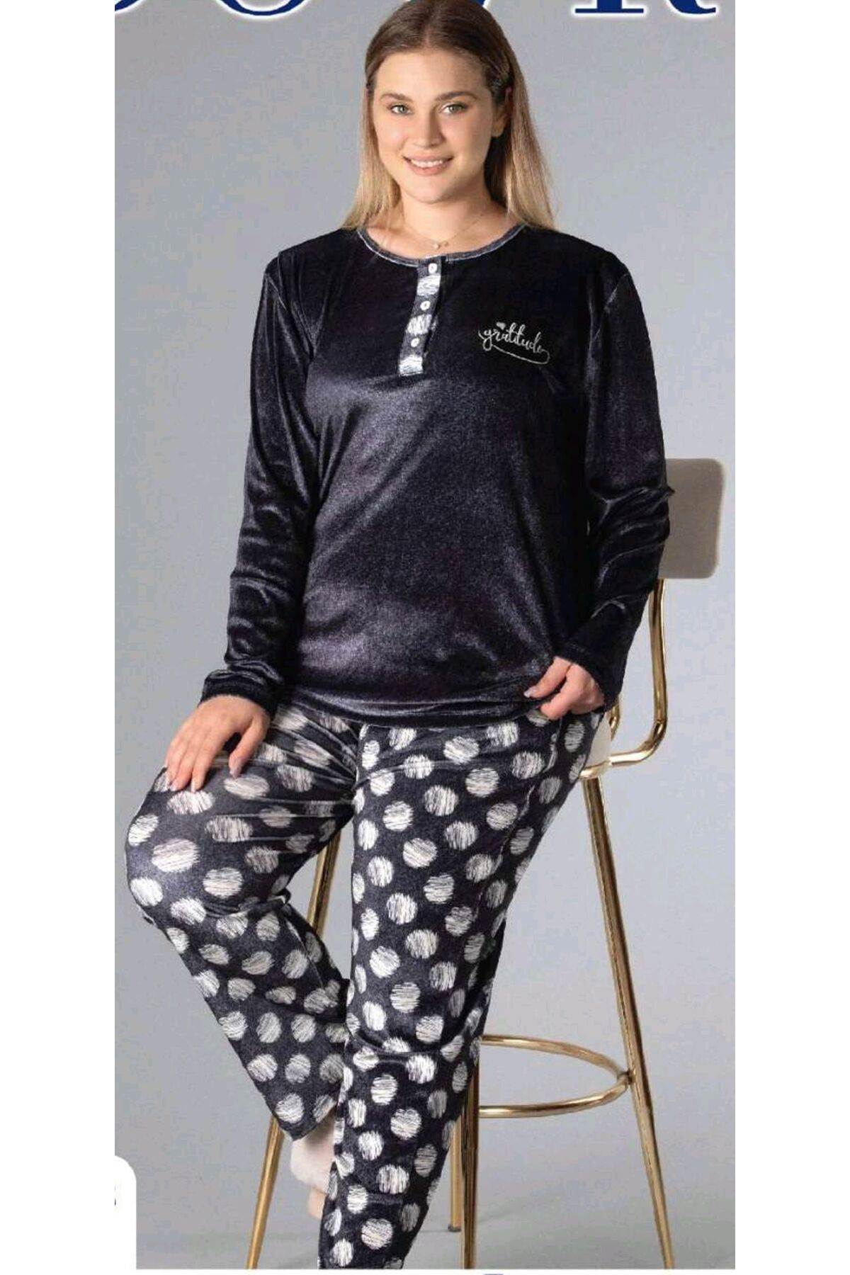 BÜYÜK BEDEN KADIN UZUN KOL KADİFE ŞIK PİJAMA TAKIMI