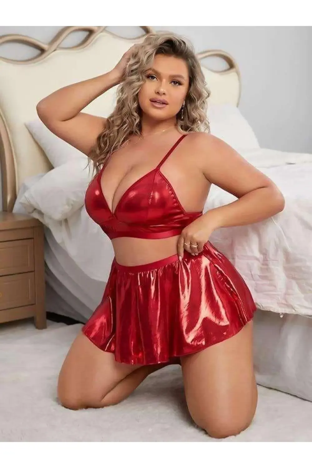 Pilelistore Büyük Beden Kırmızı Deri Etekli Fantezi Kostüm