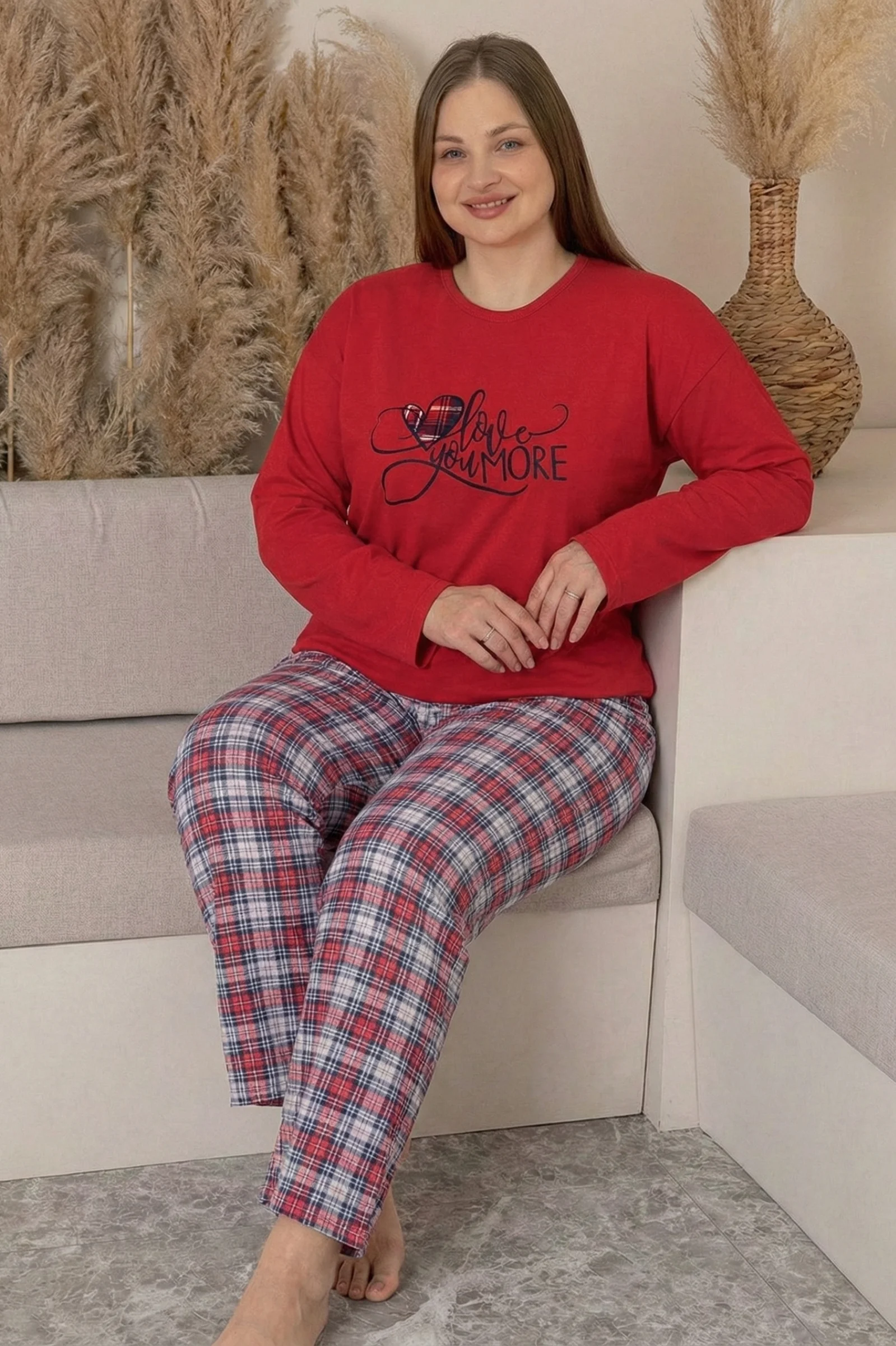 Büyük Beden Pamuklu Desenli Uzun Kollu Pijama Takımı, Kırmızı, XL Büyük Beden Pamuklu Desenli Uzun Kollu Pijama Takımı, Kırmızı, XL Fiyatı, Yorumları ve Özellikleri