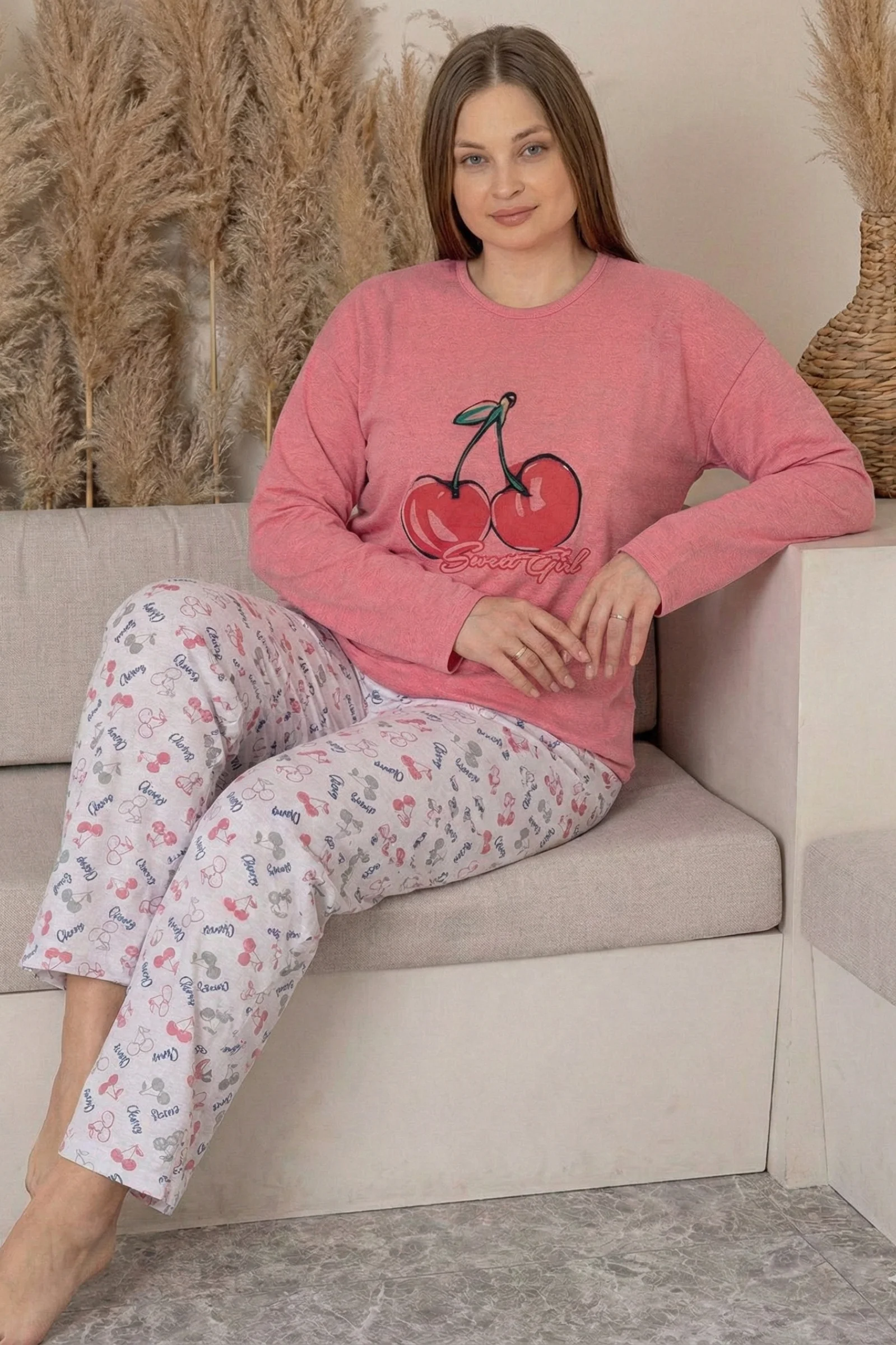 Büyük Beden Pamuklu Desenli Uzun Kollu Pijama Takımı, Yavruağzı, 4XL Büyük Beden Pamuklu Desenli Uzun Kollu Pijama Takımı, Yavruağzı, 4XL