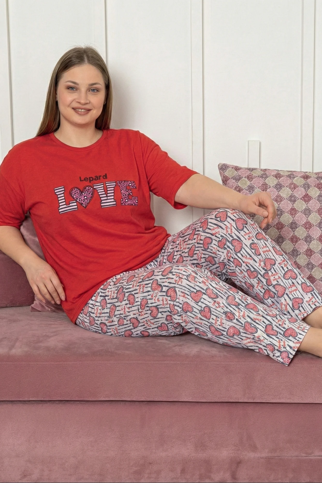 Büyük Beden Pamuklu Desenli Kısa Kollu Pijama Takımı, Kırmızı, 2XL Büyük Beden Pamuklu Desenli Kısa Kollu Pijama Takımı, Kırmızı, 2XL