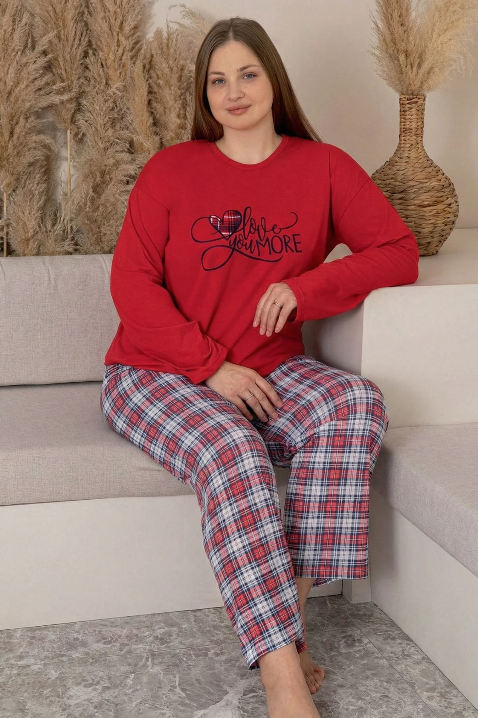 Büyük Beden Pamuklu Desenli Uzun Kollu Pijama Takımı, Kırmızı, XL Büyük Beden Pamuklu Desenli Uzun Kollu Pijama Takımı, Kırmızı, XL Fiyatı, Yorumları ve Özellikleri