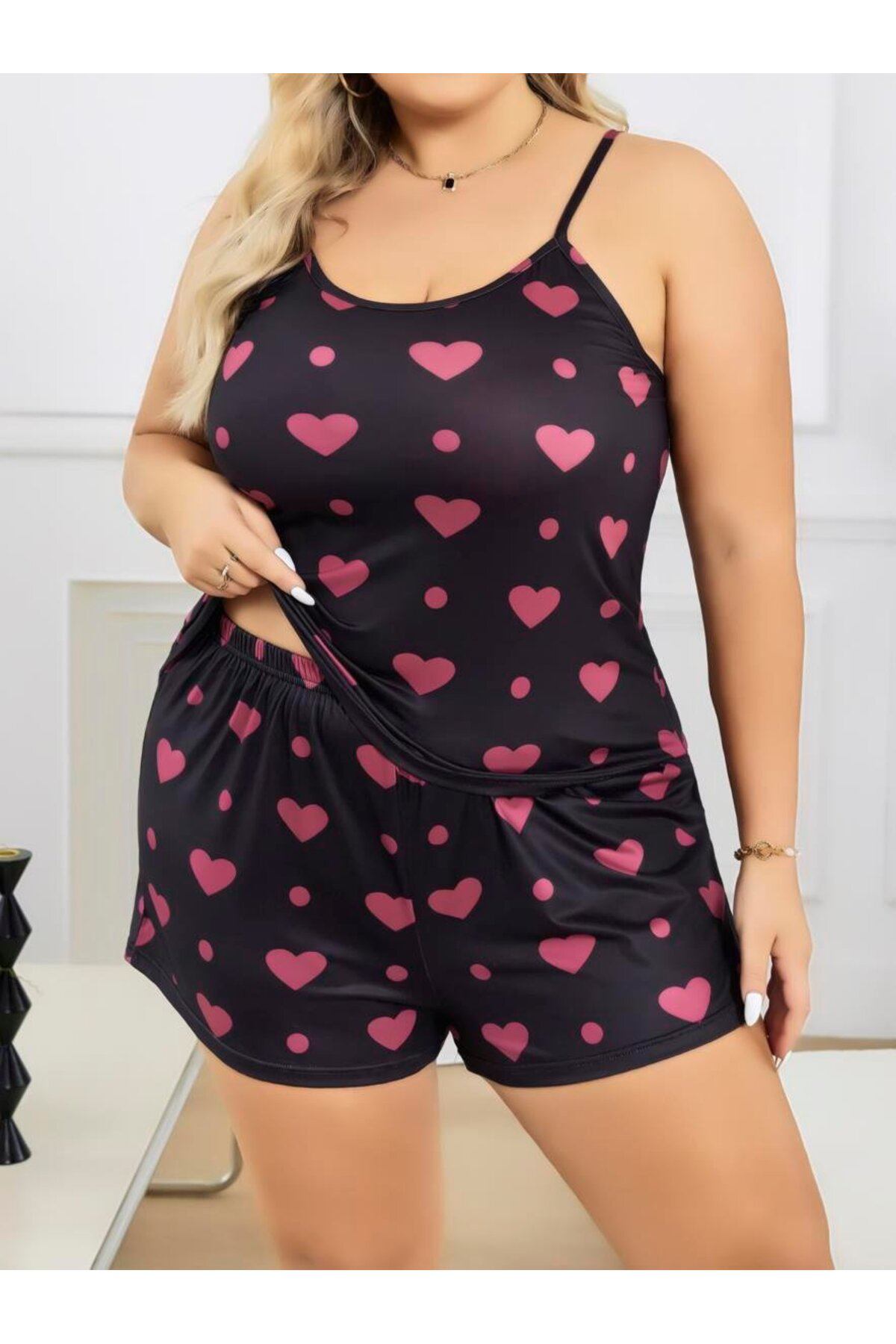 Aria's Closet Büyük Beden Siyah Kalp Desen İnce Askili Pamuklu Şortlu Pijama Ta