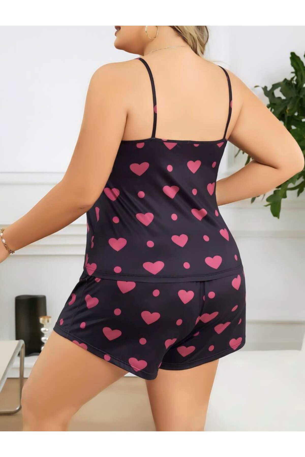 Aria's Closet Büyük Beden Siyah Kalp Desen İnce Askili Pamuklu Şortlu Pijama Ta