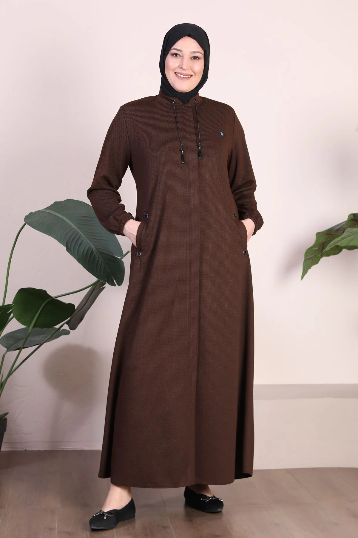 Buyuk Beden Uzun Kislik Tam Boy Kadin Pardesu